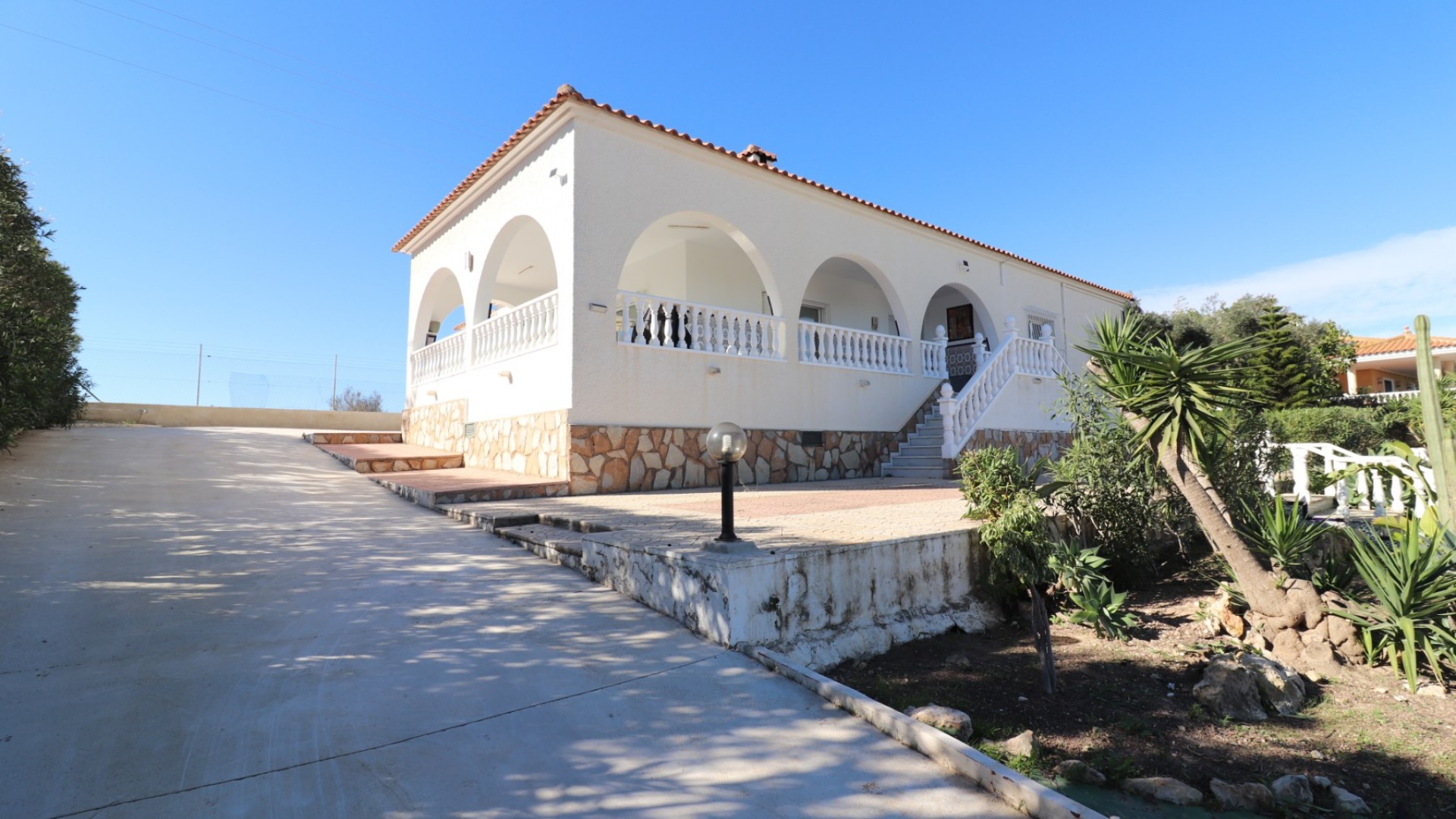 Sale - Detached Villa -
Algorfa - Lomas de La Juliana