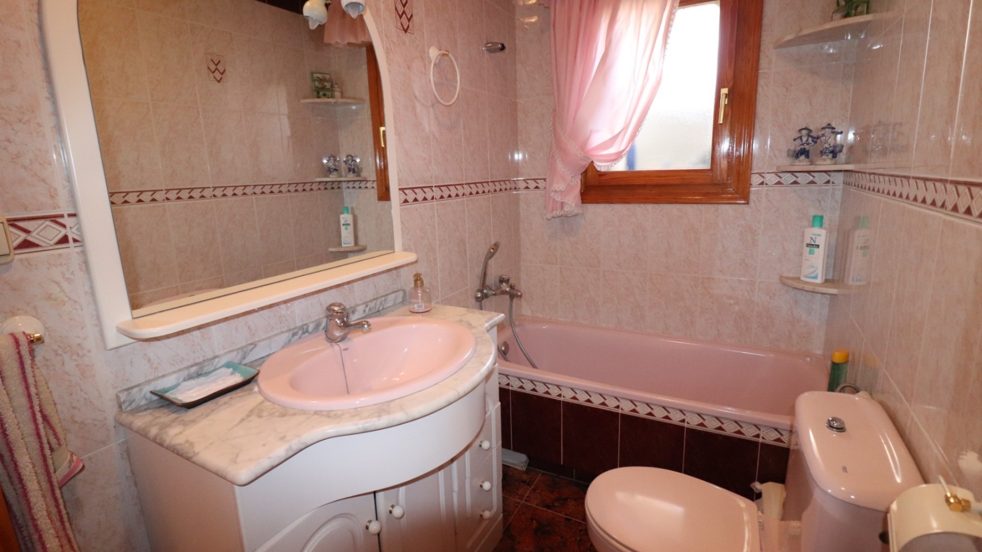 Sale - Detached Villa -
Algorfa - Lomas de La Juliana