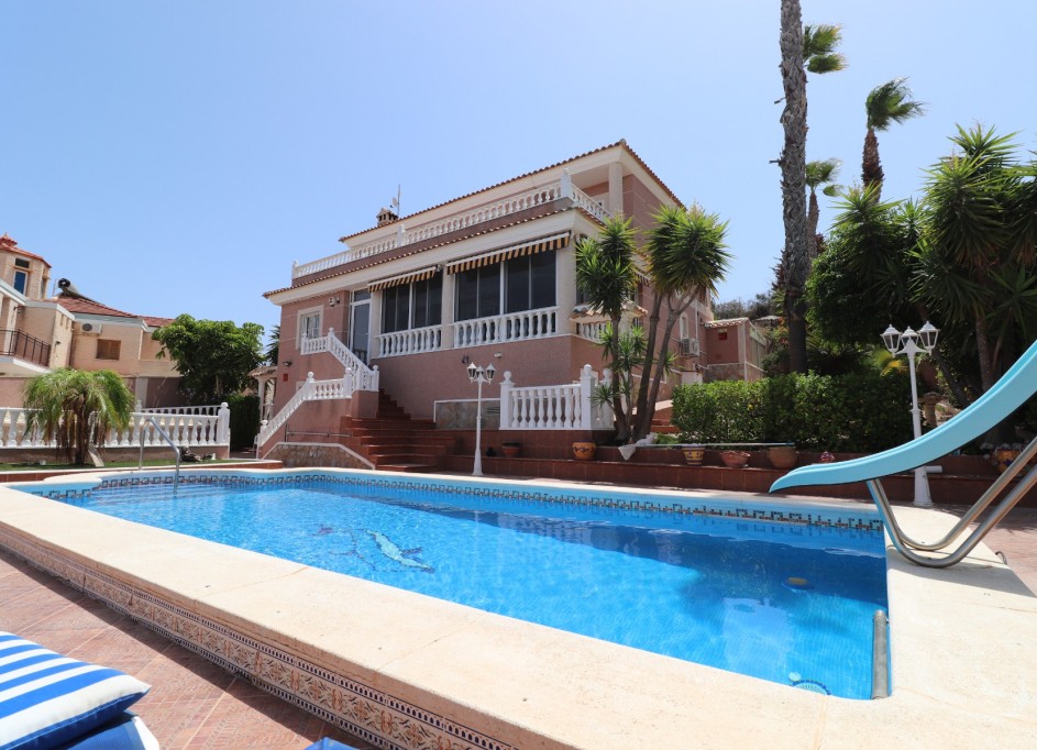 Sale - Detached Villa -
Algorfa - Lomas de La Juliana