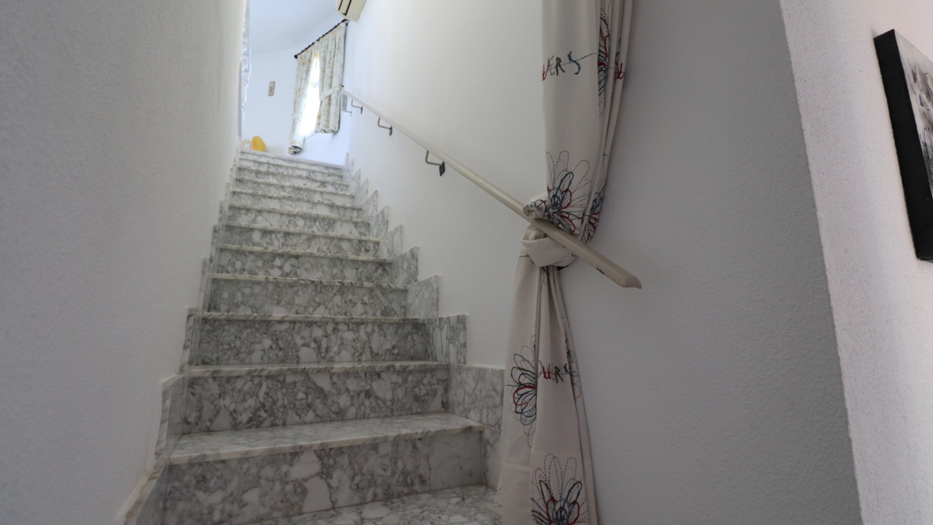 Sale - Detached Villa -
Algorfa - Lomas de La Juliana