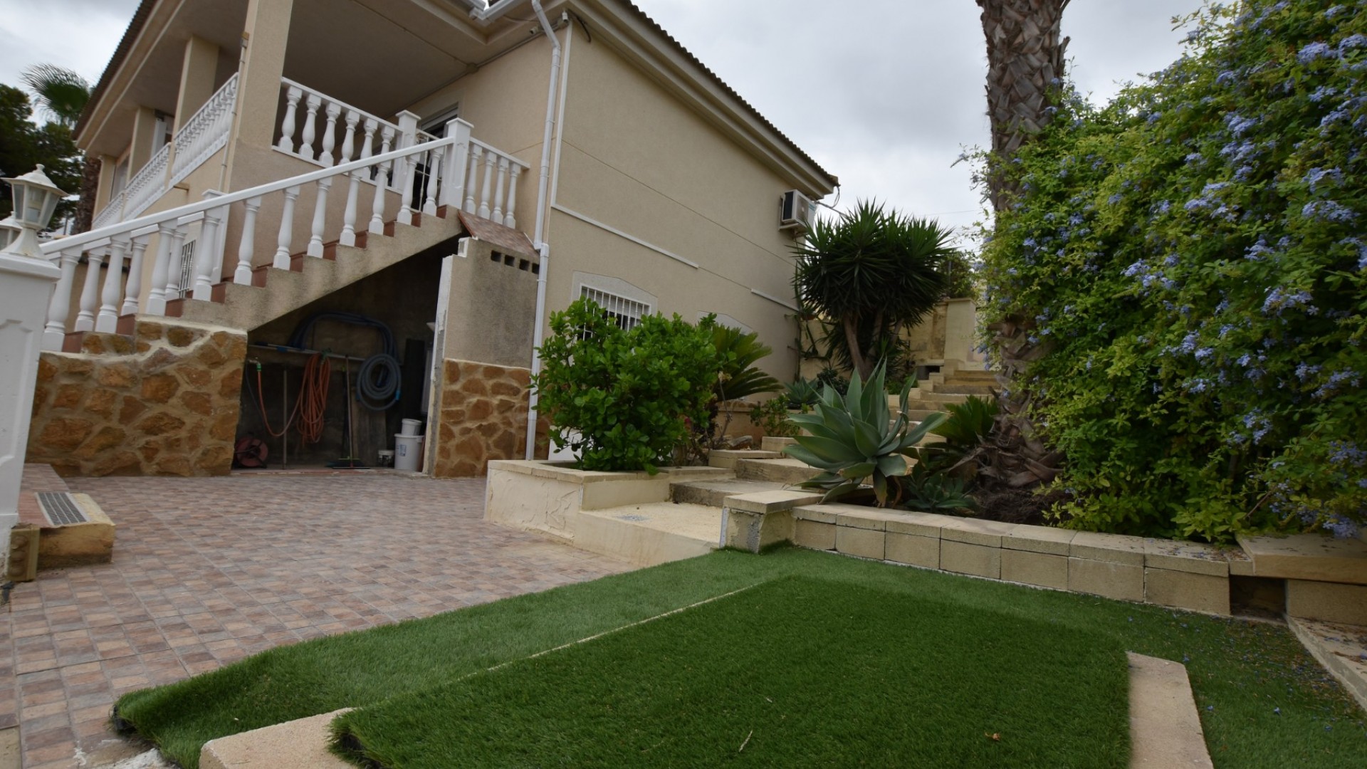 Sale - Detached Villa -
Algorfa - Montemar