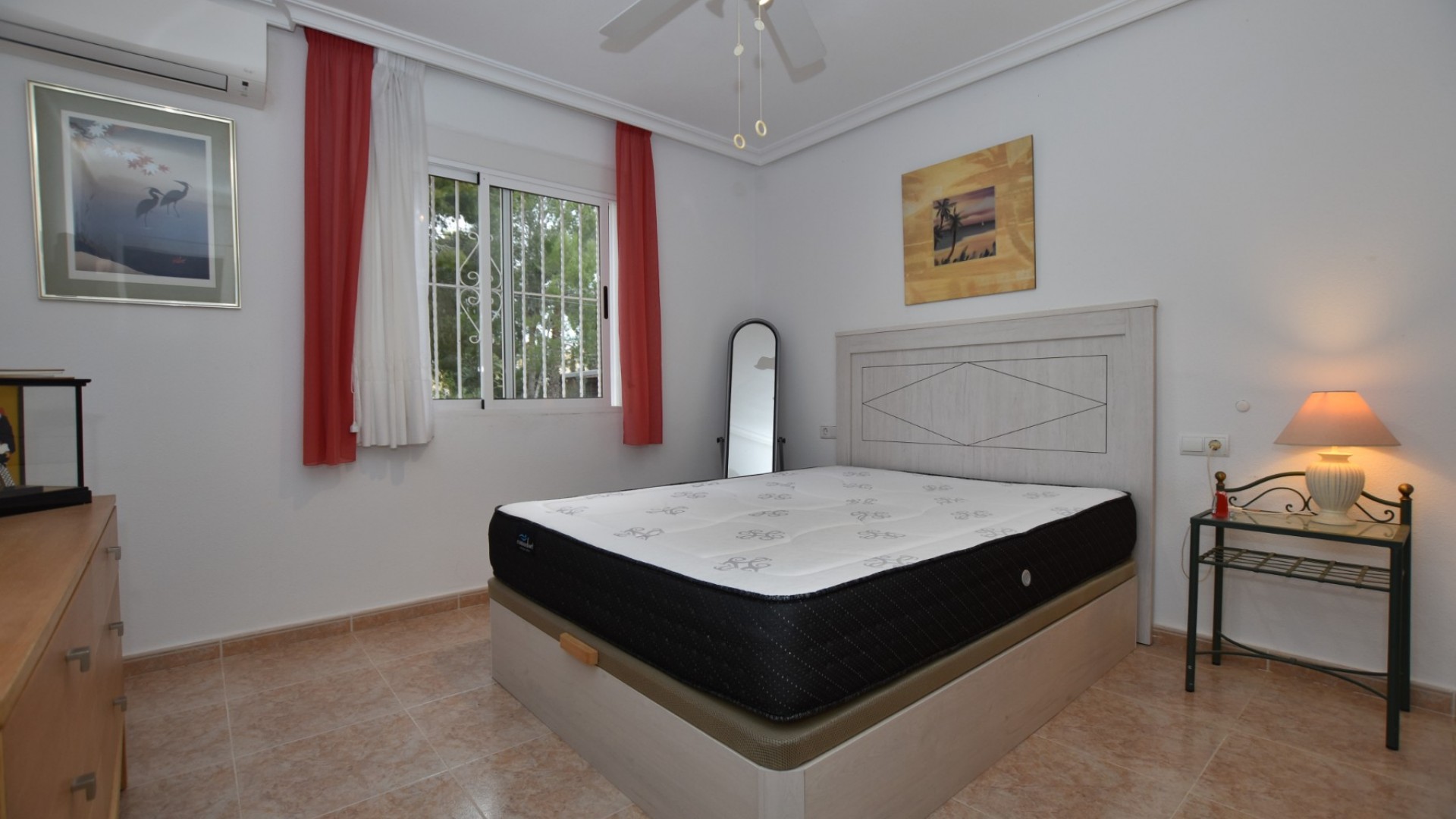 Sale - Detached Villa -
Algorfa - Montemar