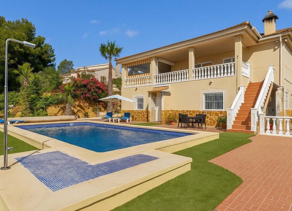Sale - Detached Villa -
Algorfa - Montemar