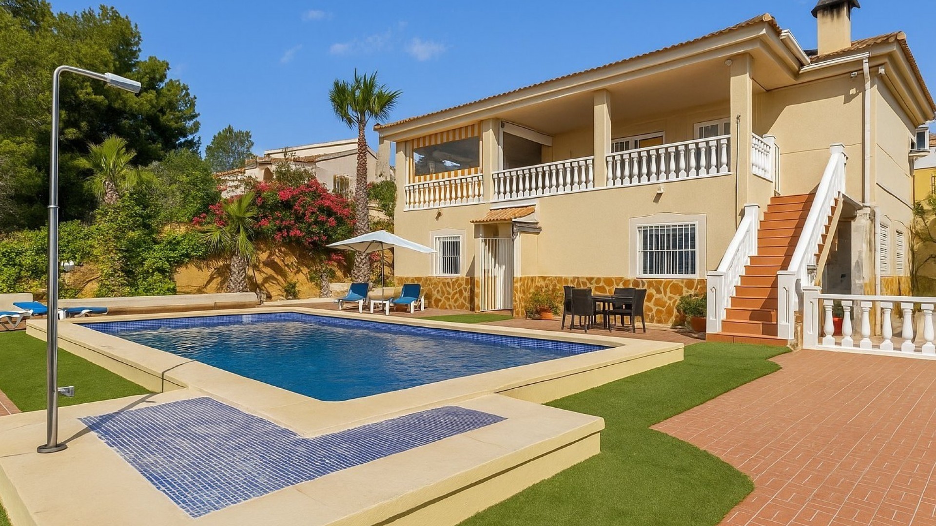 Sale - Detached Villa -
Algorfa - Montemar