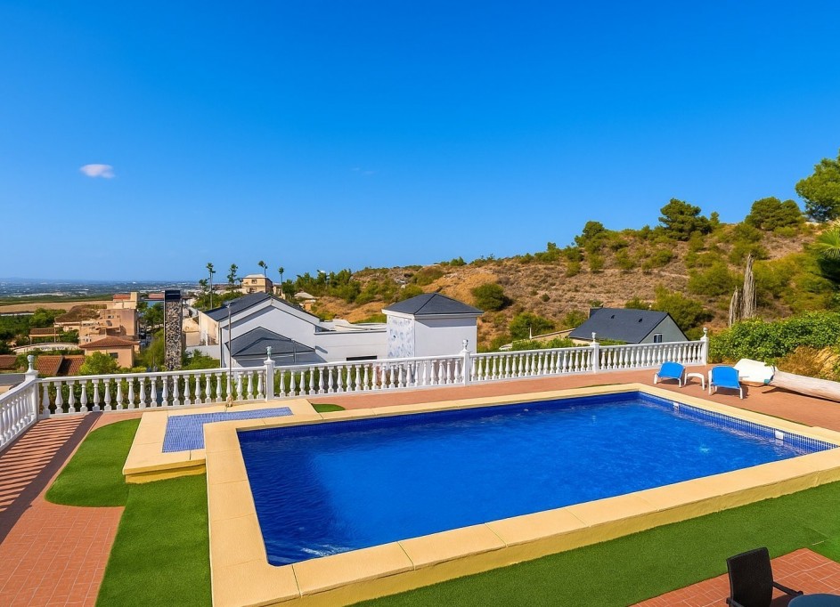 Sale - Detached Villa -
Algorfa - Montemar