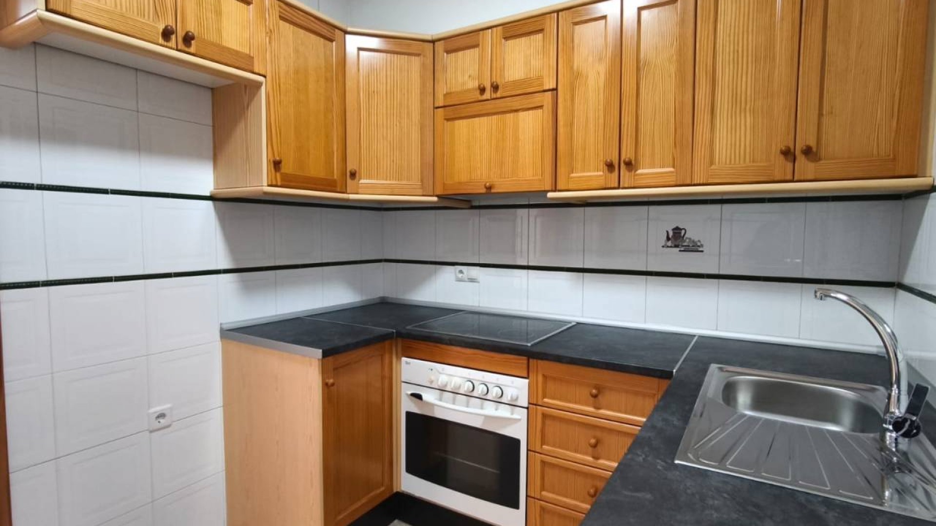 Sale - Detached Villa -
Algorfa - Montemar