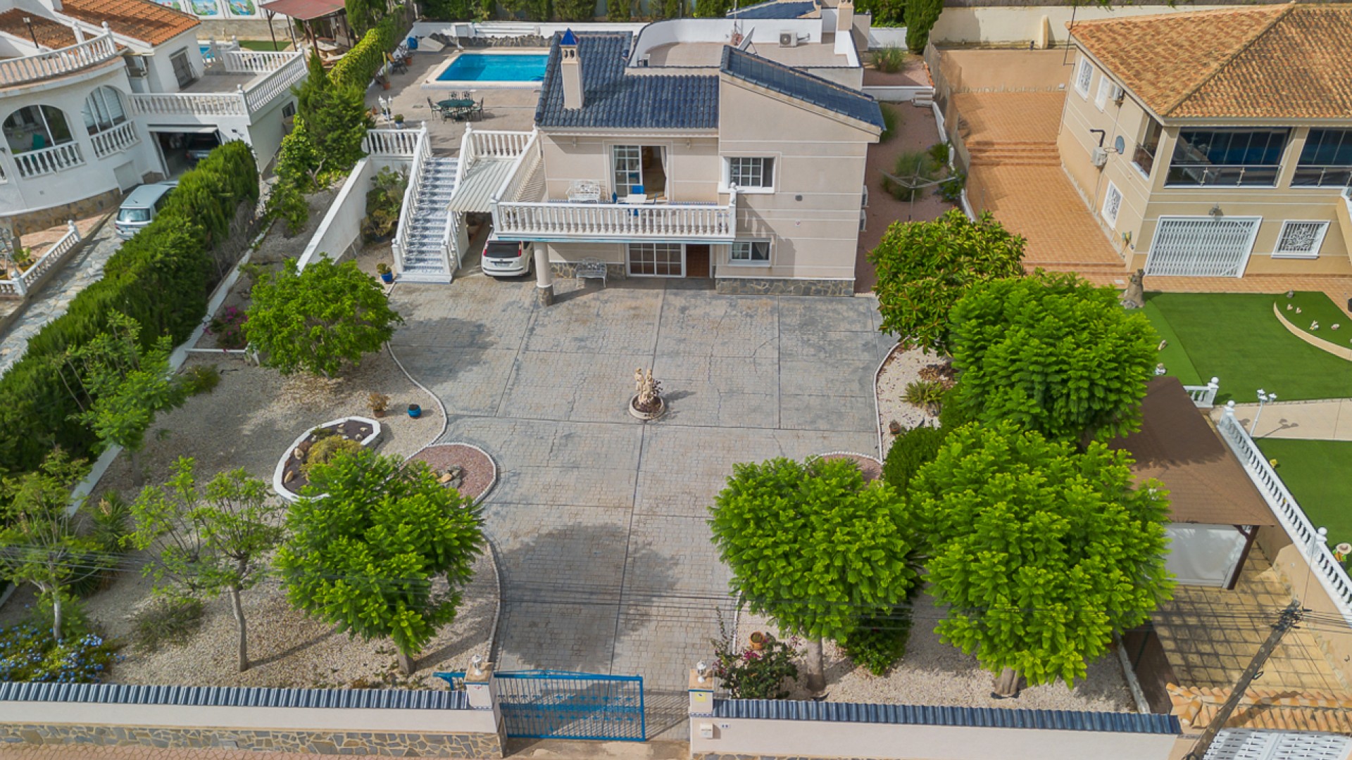 Sale - Detached Villa -
Algorfa