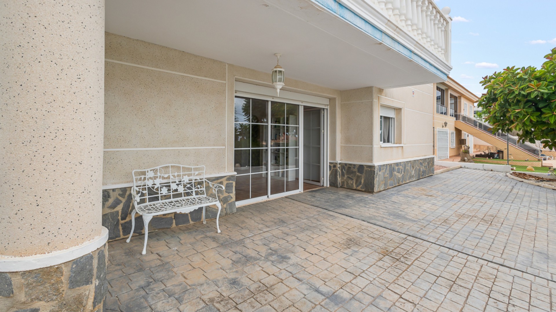 Sale - Detached Villa -
Algorfa