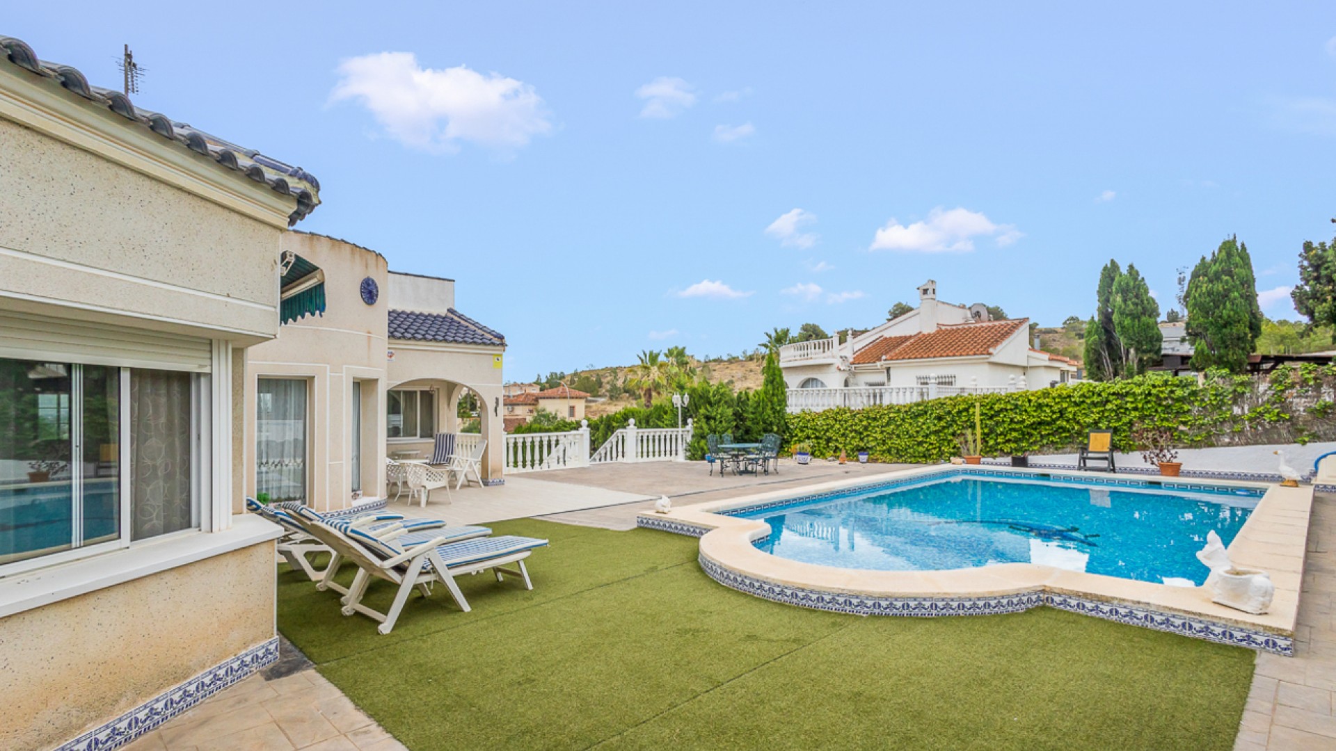 Sale - Detached Villa -
Algorfa