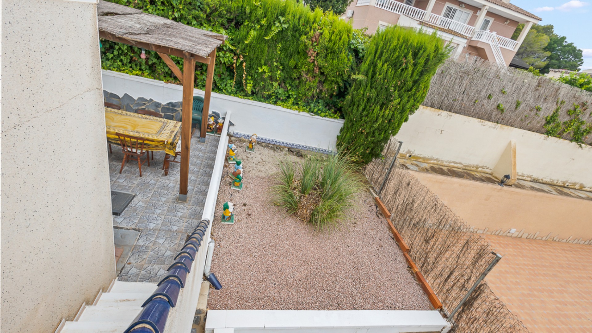 Sale - Detached Villa -
Algorfa