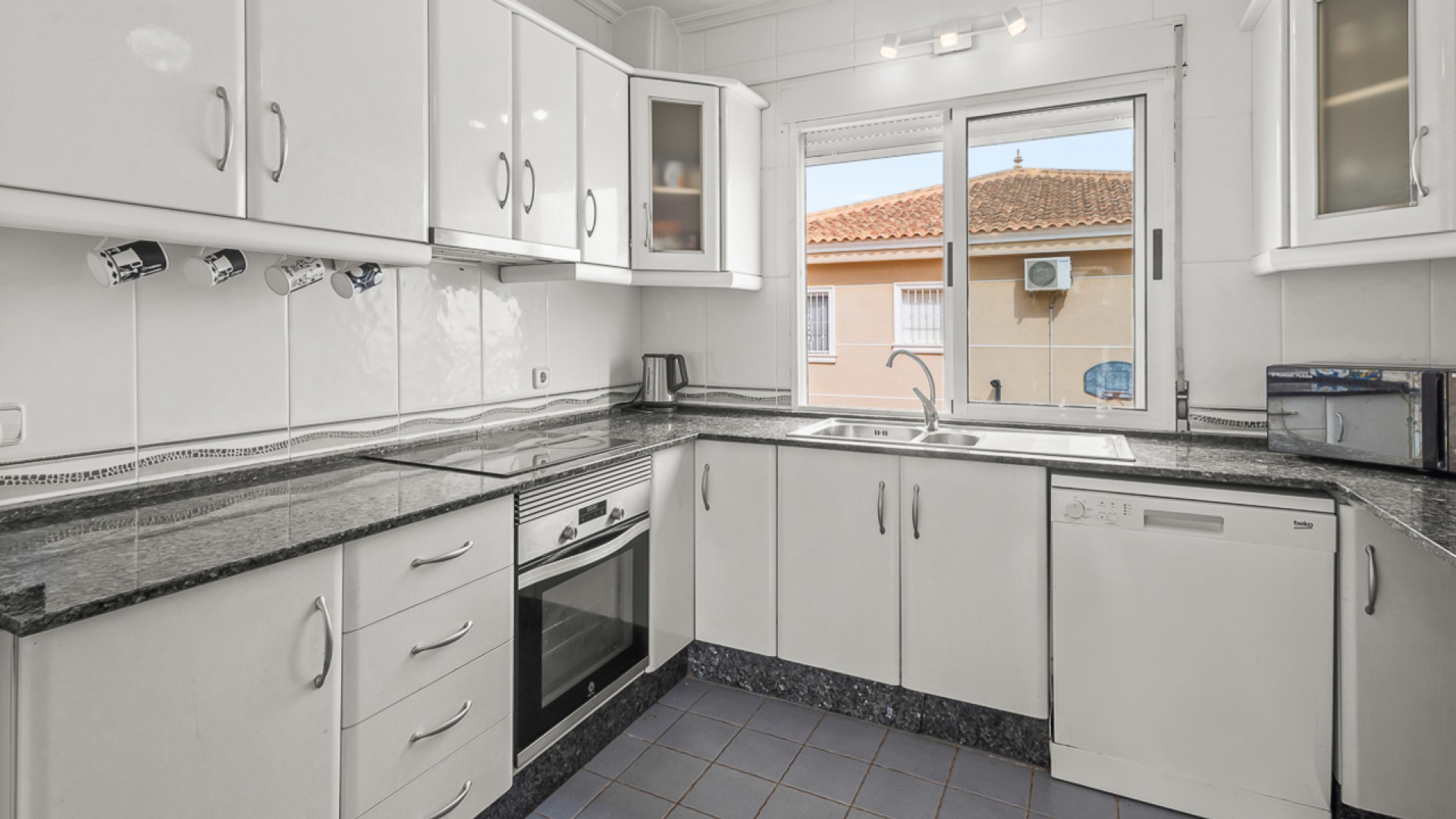 Sale - Detached Villa -
Algorfa