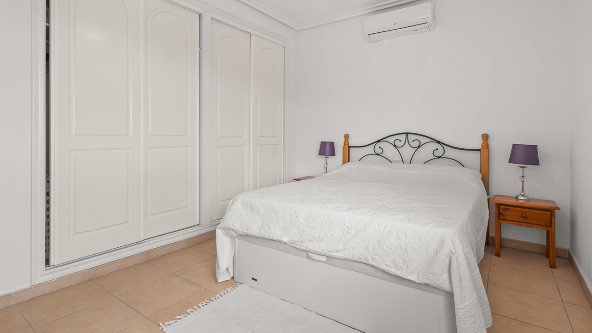 Sale - Detached Villa -
Algorfa