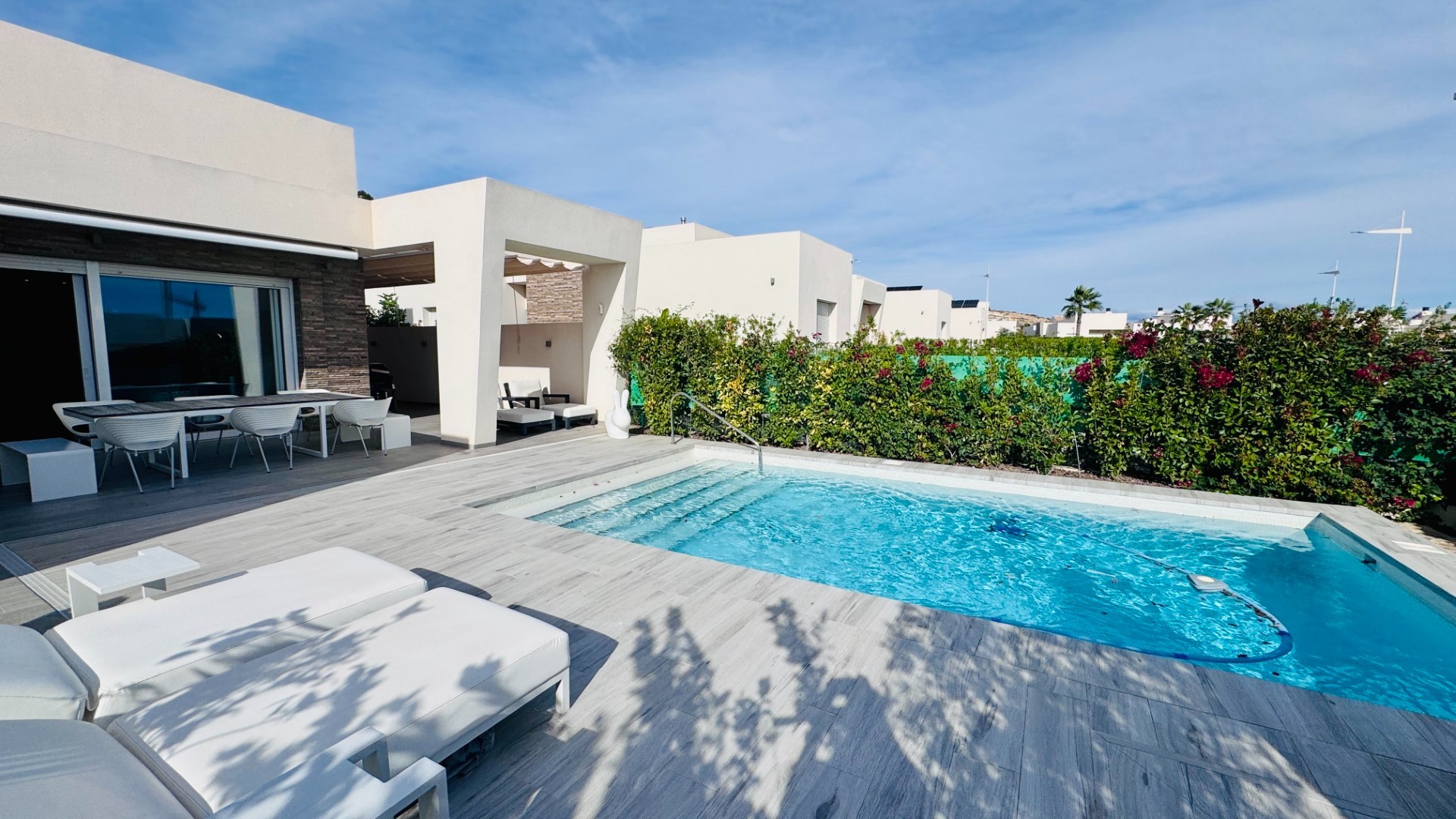 Sale - Detached Villa -
Algorfa