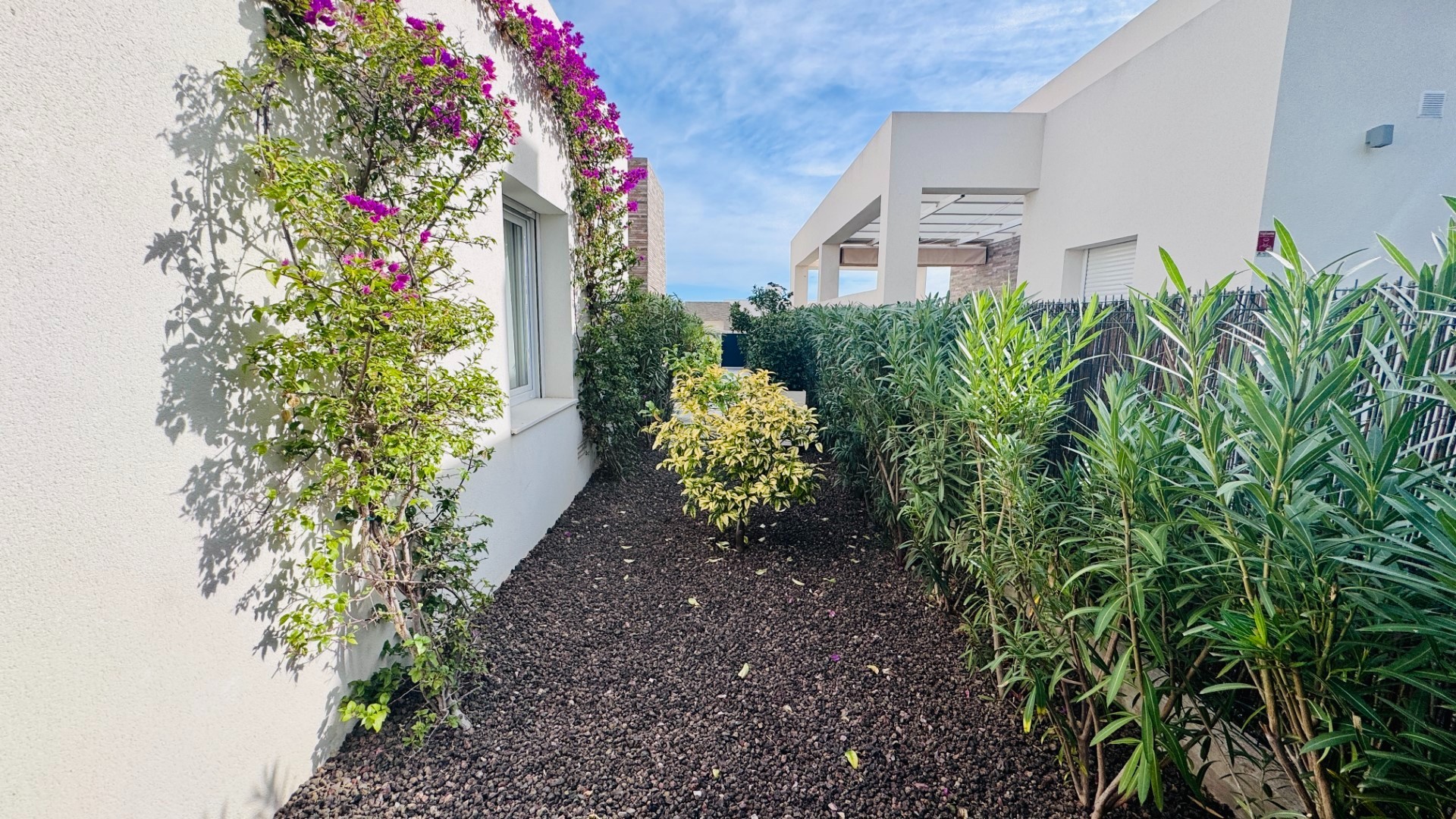 Sale - Detached Villa -
Algorfa