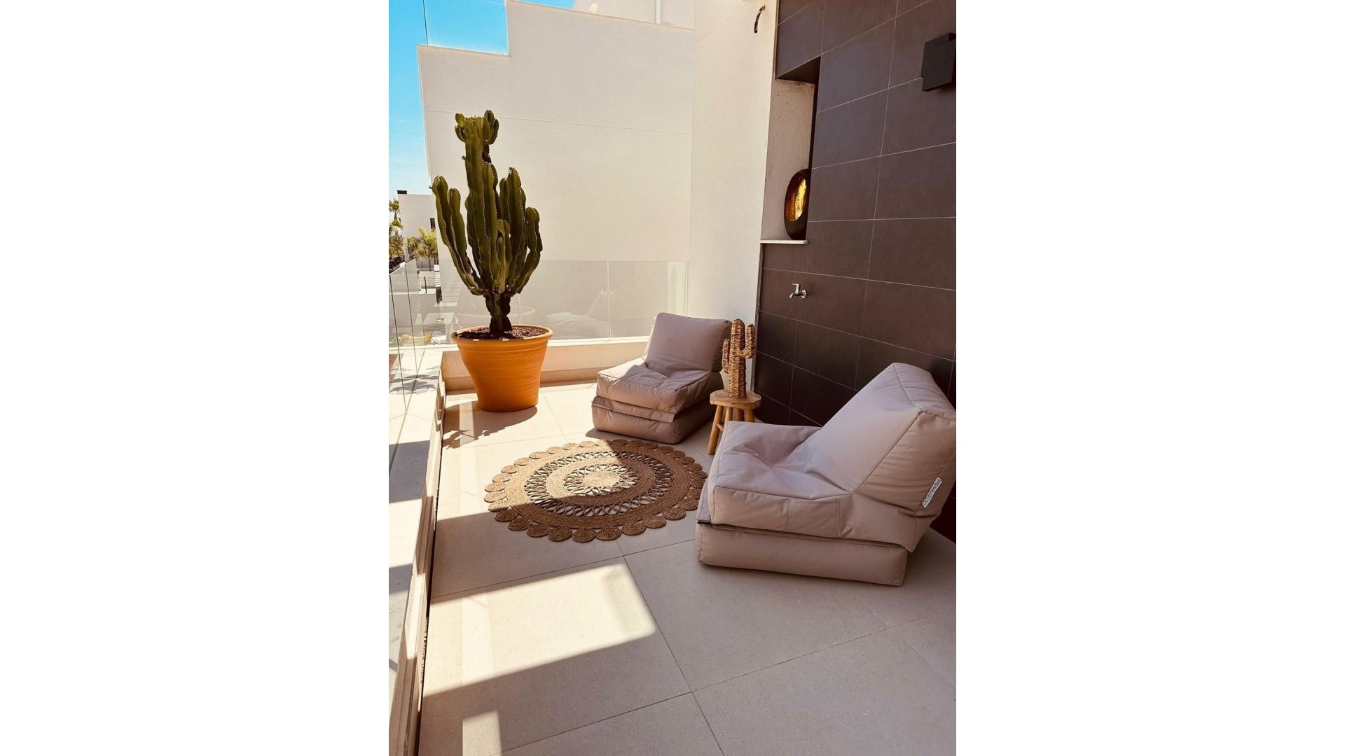 Sale - Detached Villa -
Algorfa