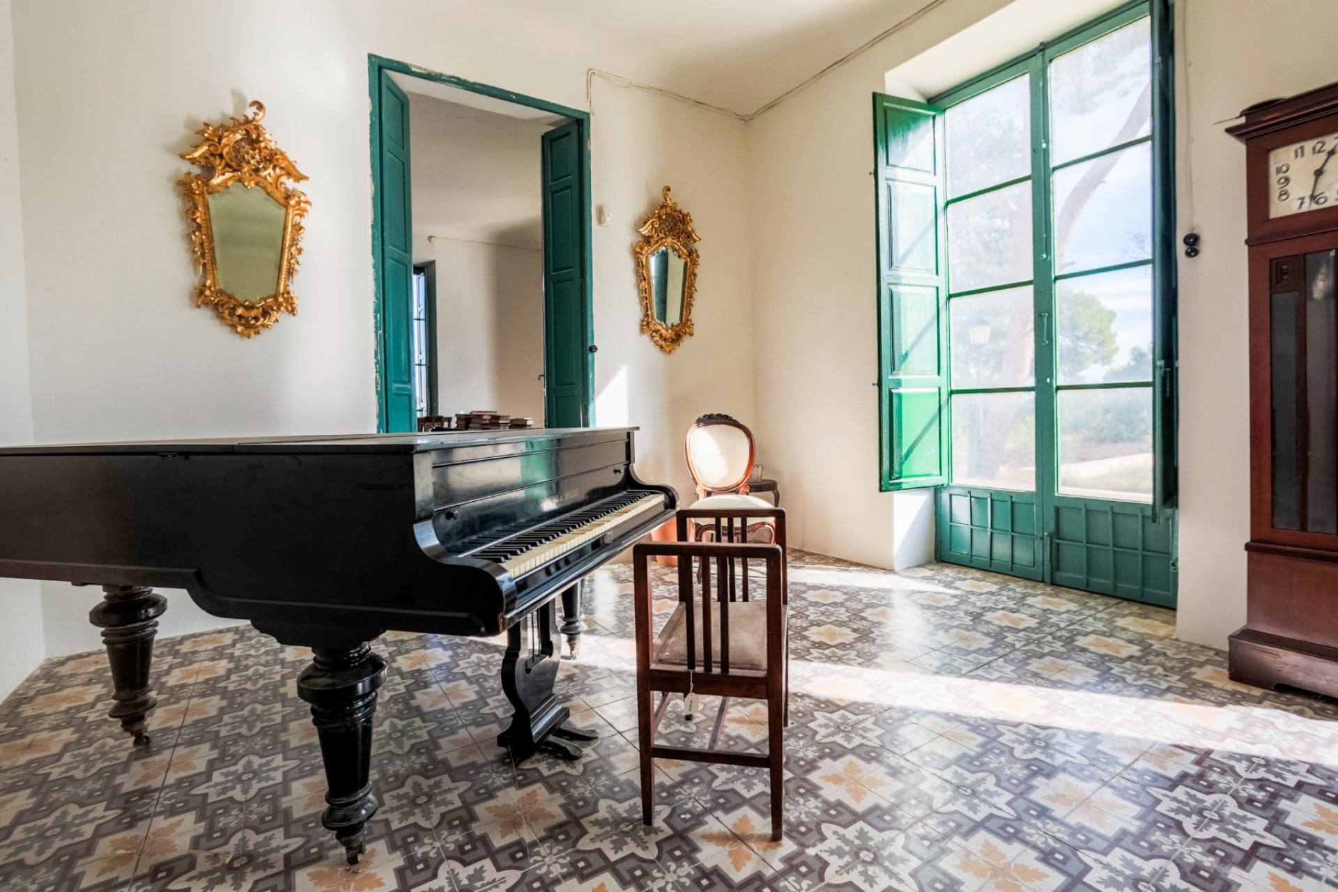 Sale - Detached Villa -
Alicante - Costa Blanca