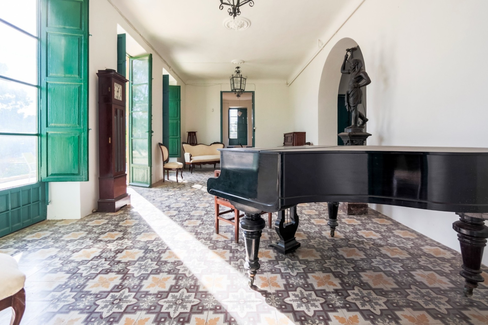 Sale - Detached Villa -
Alicante - Costa Blanca
