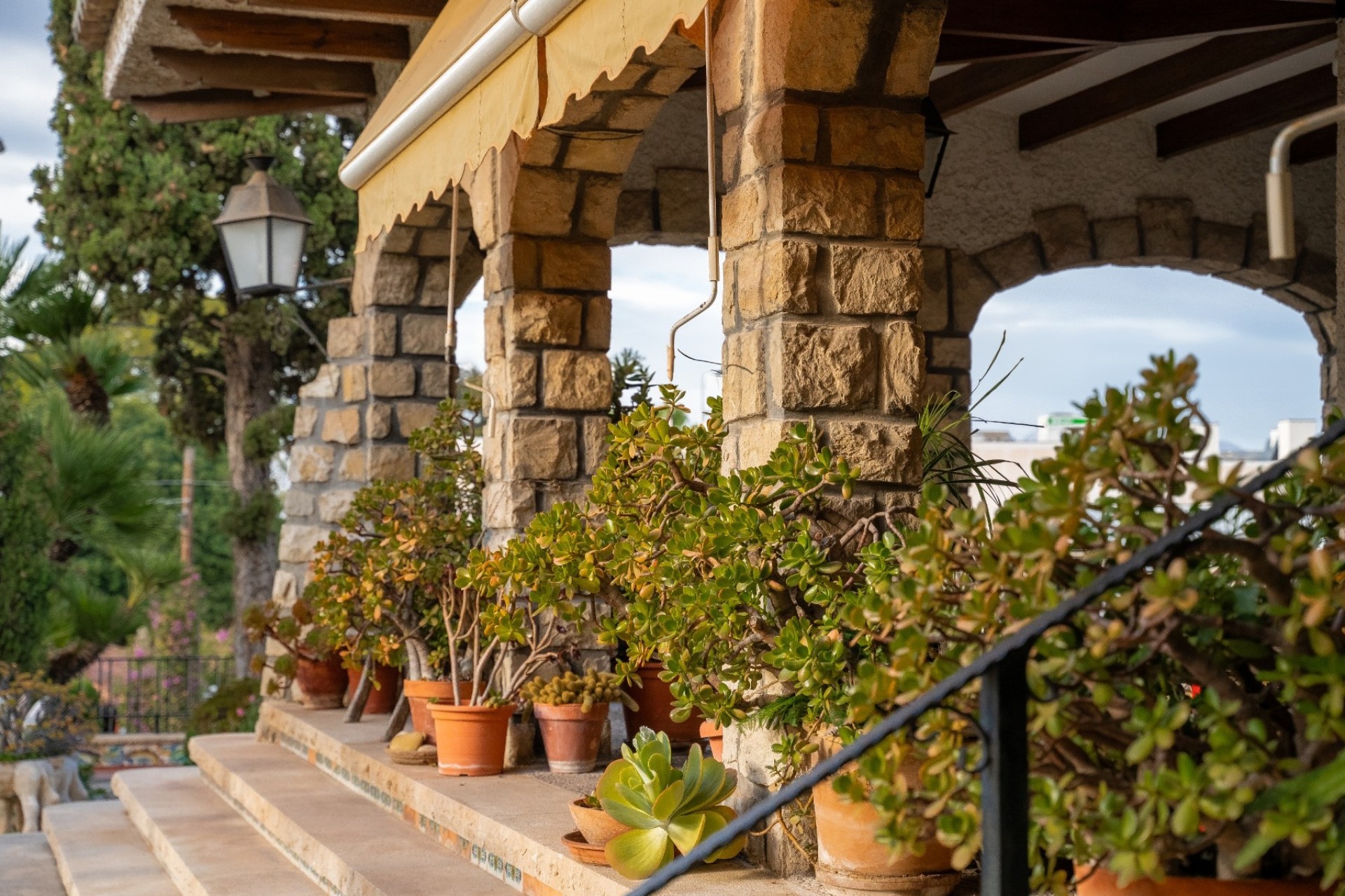 Sale - Detached Villa -
Alicante - Costa Blanca