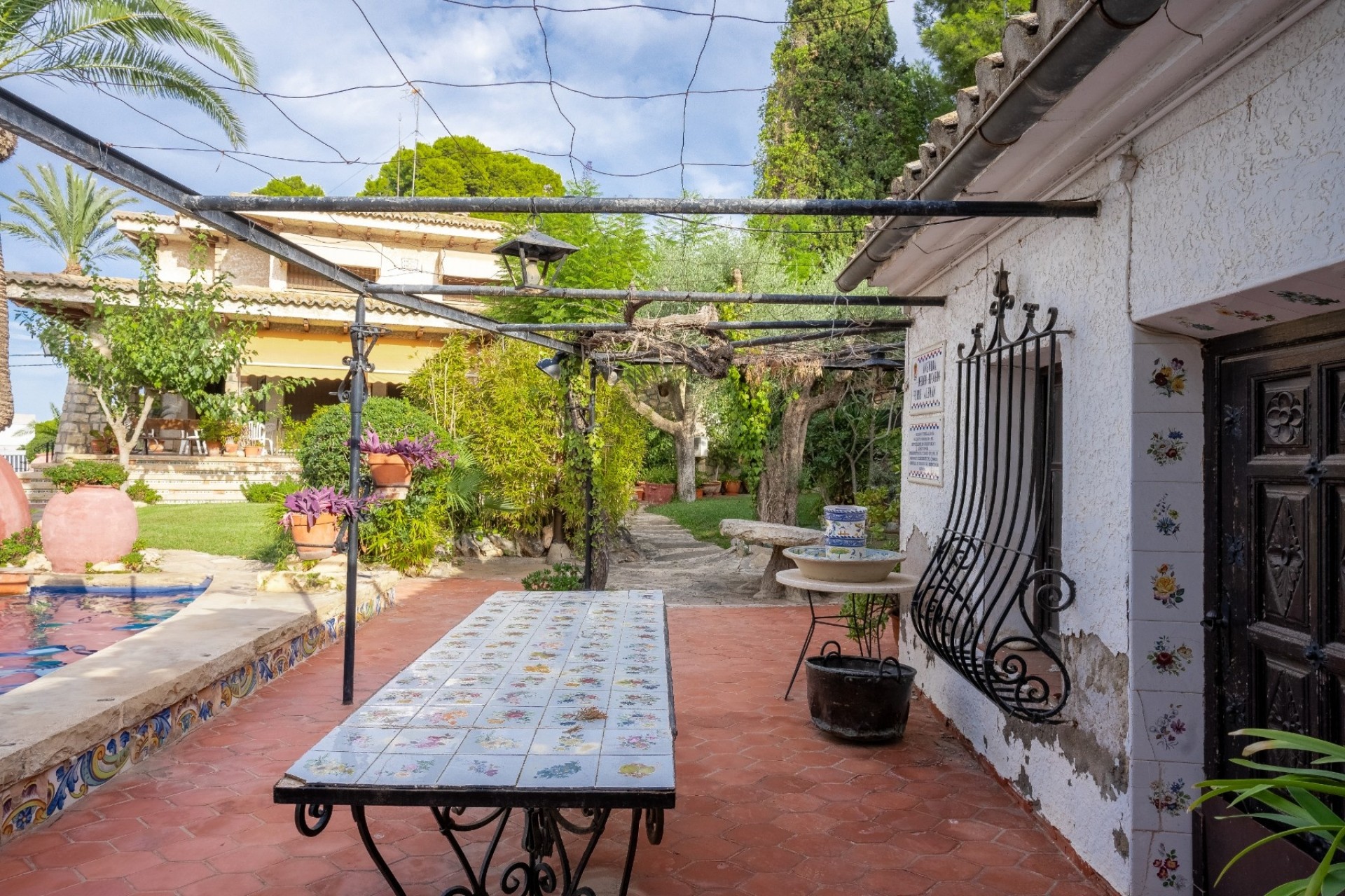 Sale - Detached Villa -
Alicante - Costa Blanca