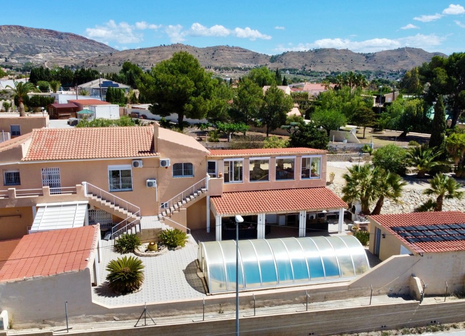 Sale - Detached Villa -
Alicante - San Vicente del Raspeig