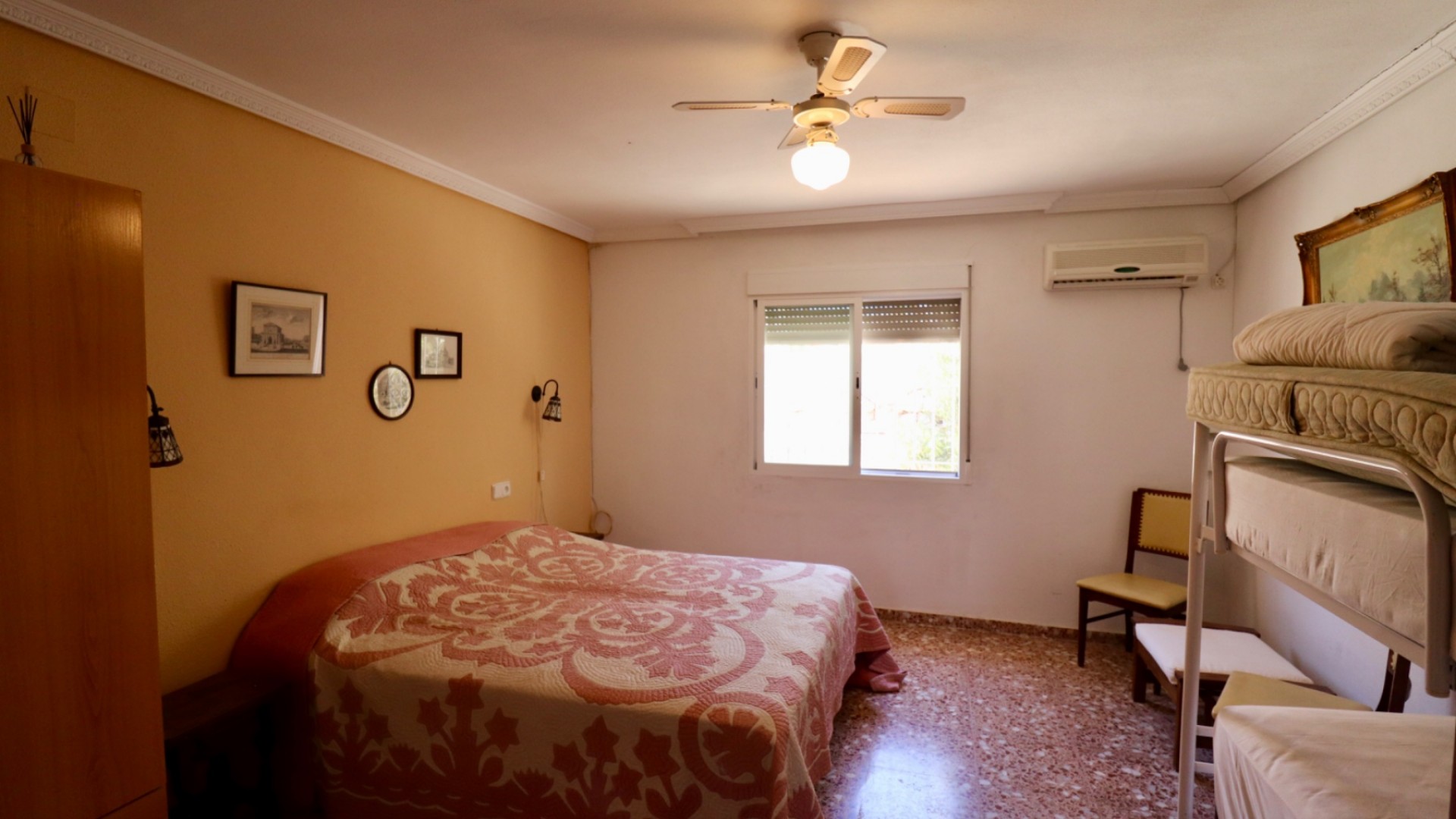 Sale - Detached Villa -
Alicante - San Vicente del Raspeig