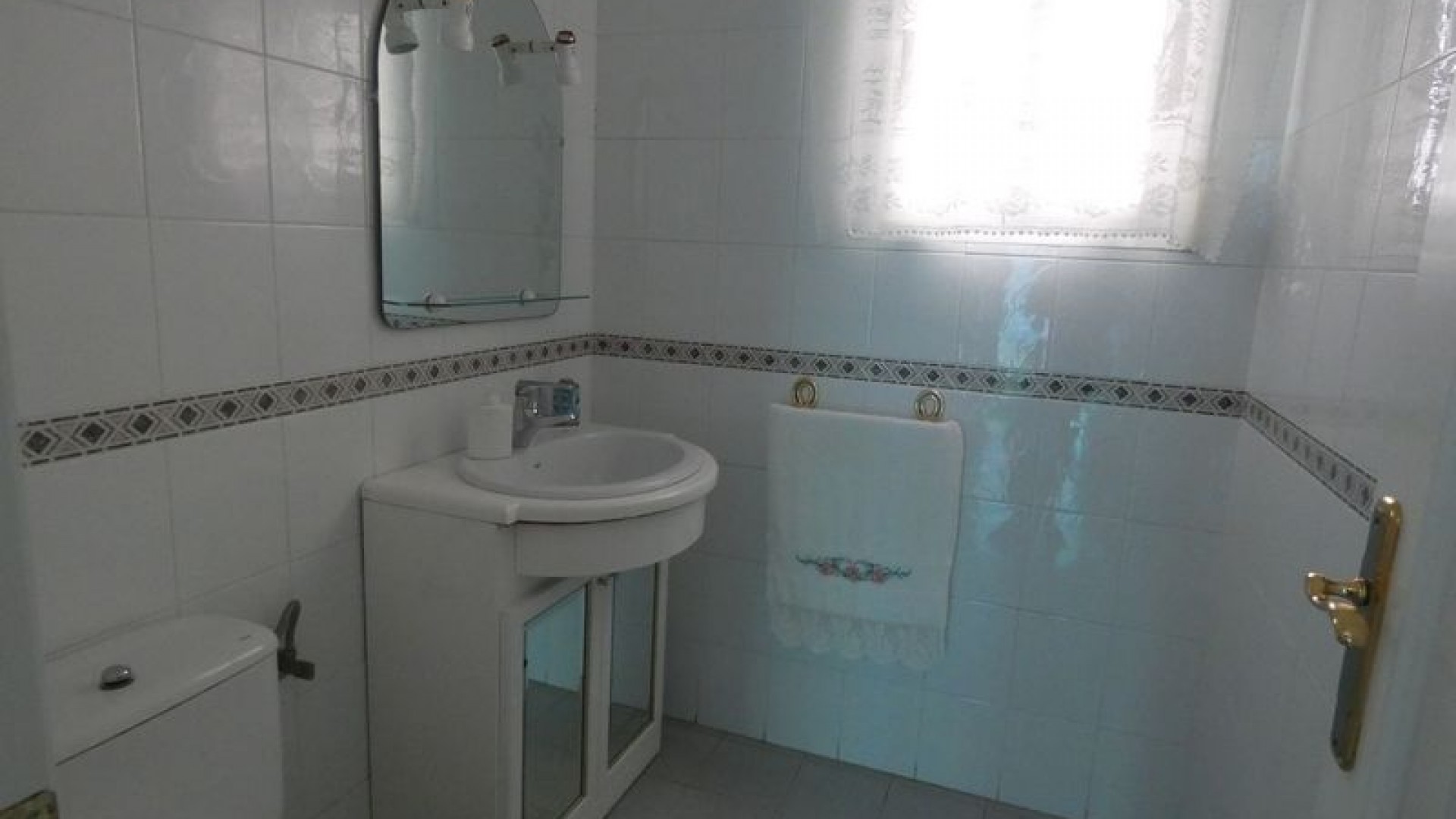 Sale - Detached Villa -
Almoradí