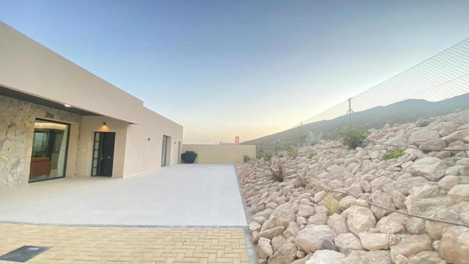 Sale - Detached Villa -
Altaona Golf and Country Village