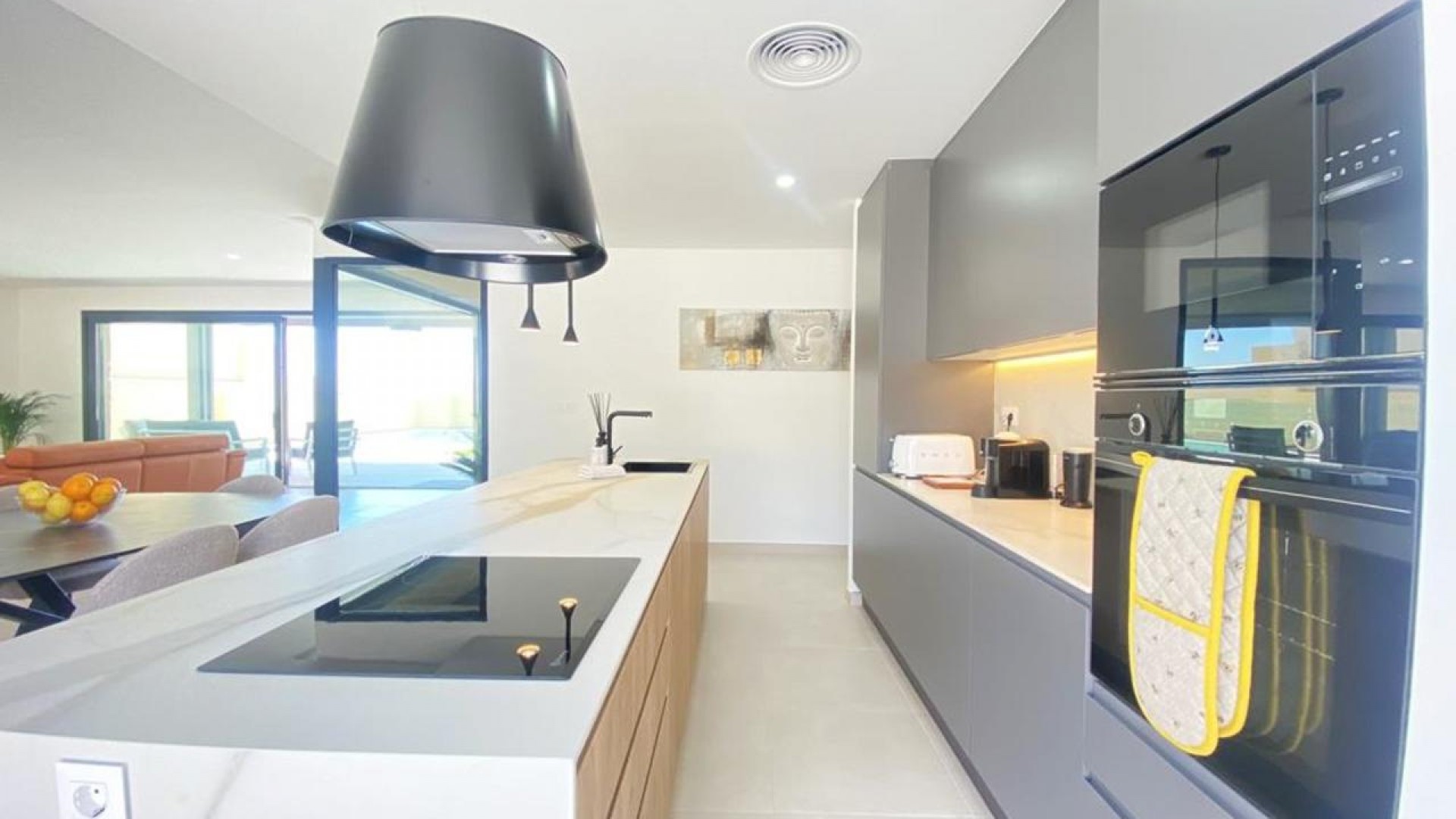 Sale - Detached Villa -
Altaona Golf and Country Village