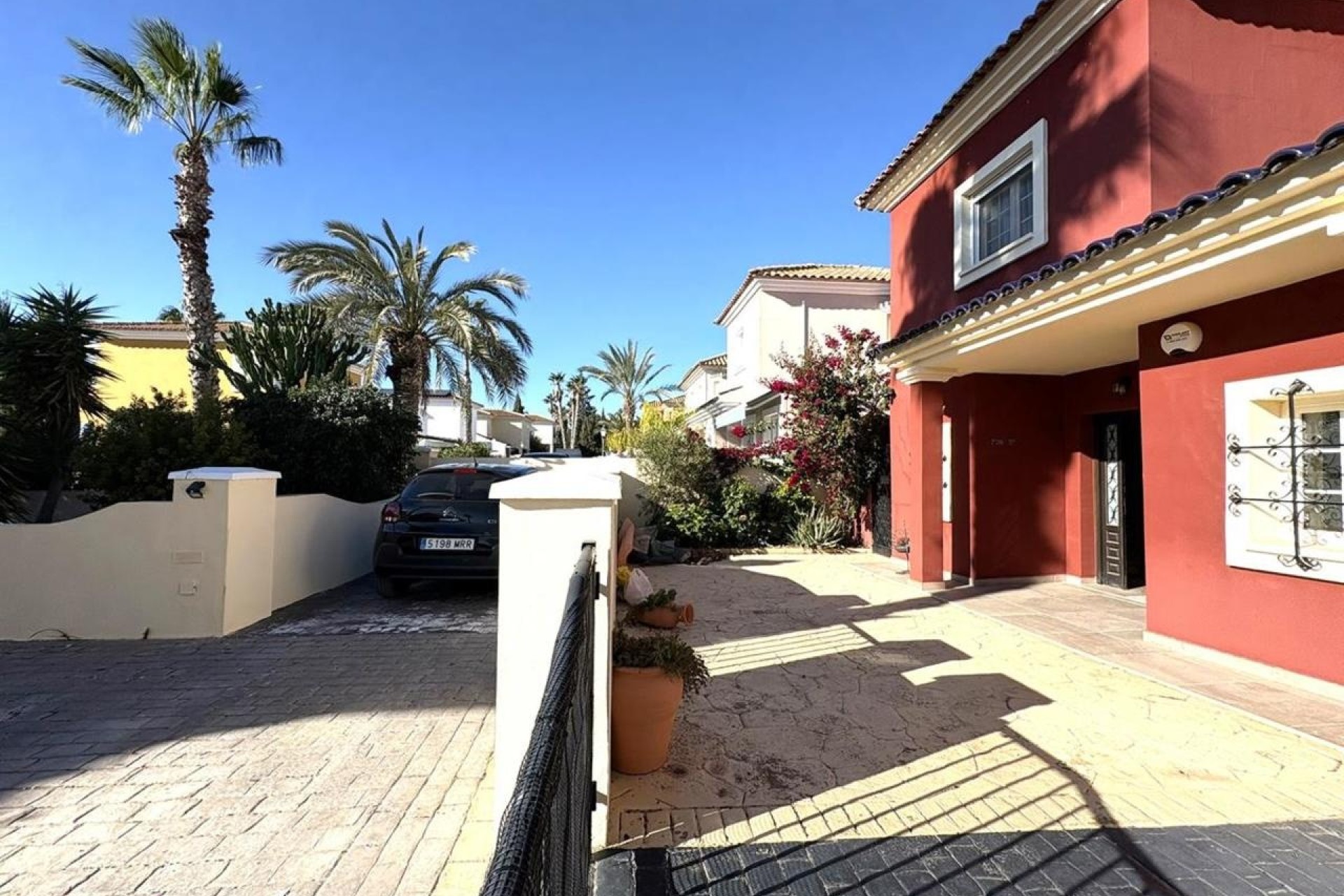 Sale - Detached Villa -
Altaona Golf & Country Village - Altaona Golf and Country Village
