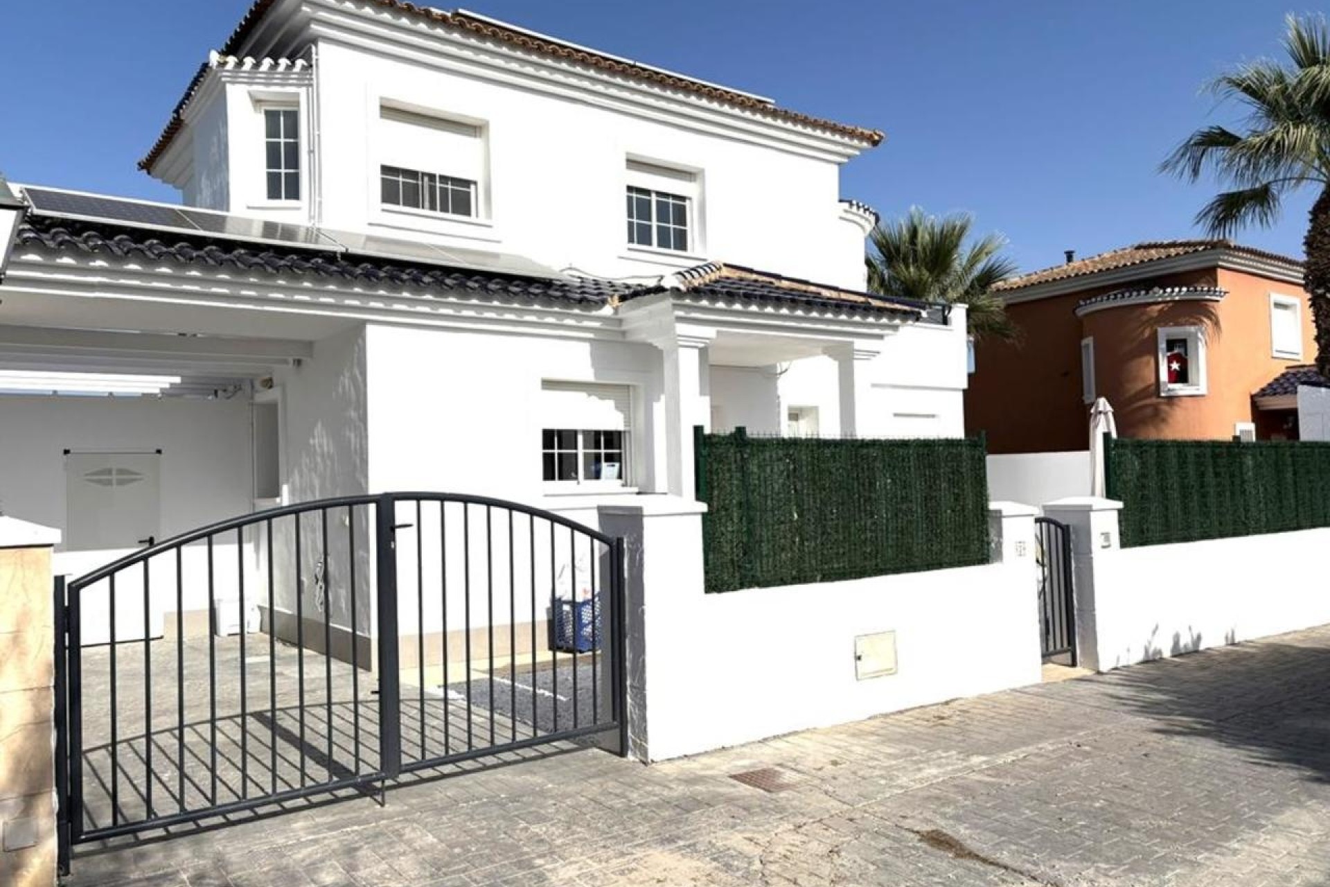 Sale - Detached Villa -
Altaona Golf & Country Village - Altaona Golf and Country Village