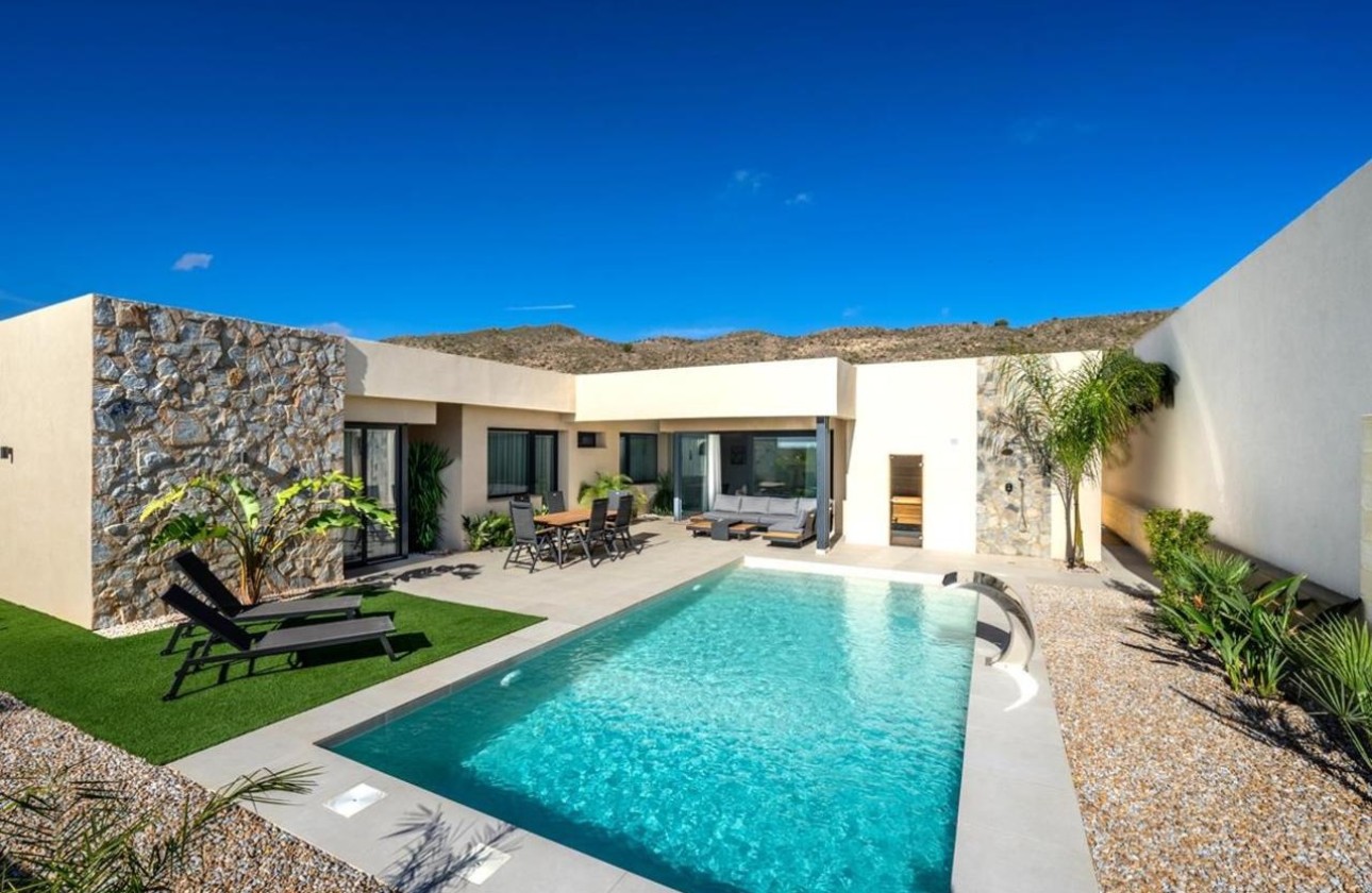 Sale - Detached Villa -
Altaona Golf & Country Village - Altaona Golf and Country Village