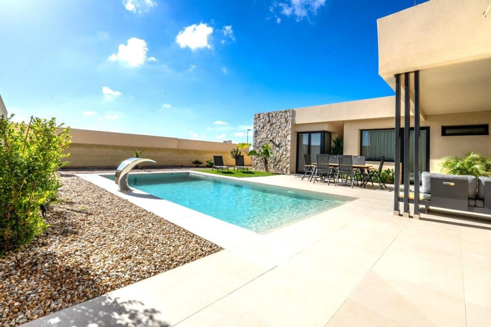 Sale - Detached Villa -
Altaona Golf & Country Village - Altaona Golf and Country Village