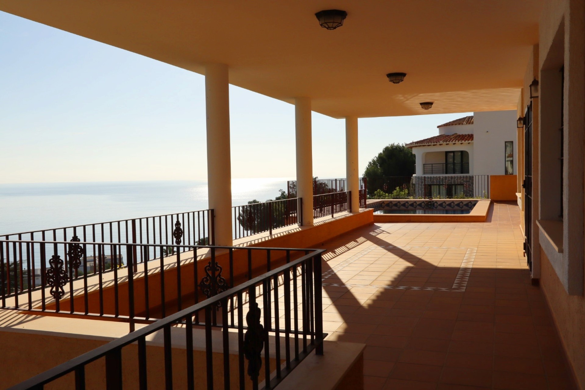 Sale - Detached Villa -
Altea - Costa Blanca