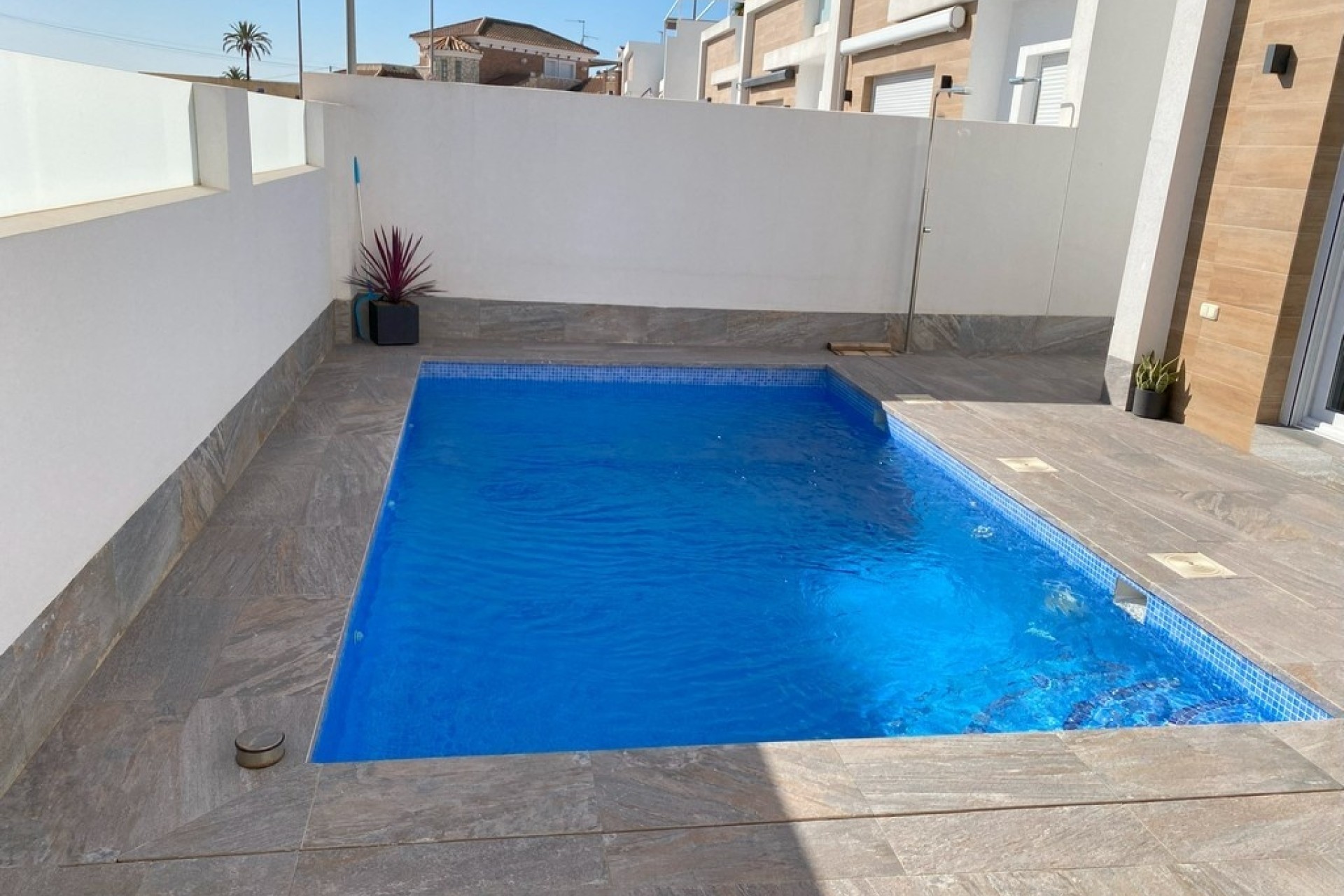 Sale - Detached Villa -
Avileses - Inland