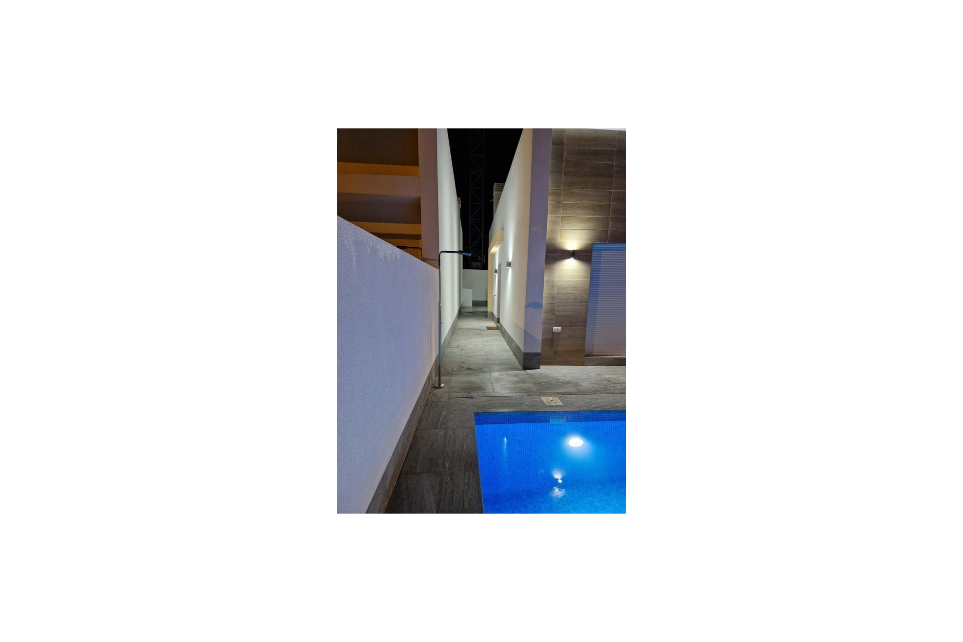 Sale - Detached Villa -
Avileses - Inland