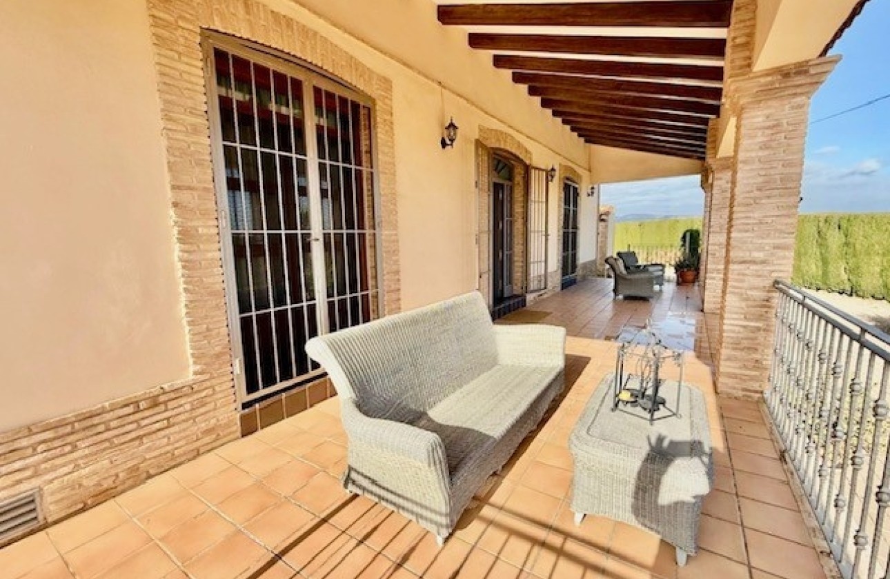 Sale - Detached Villa -
Avileses - Inland
