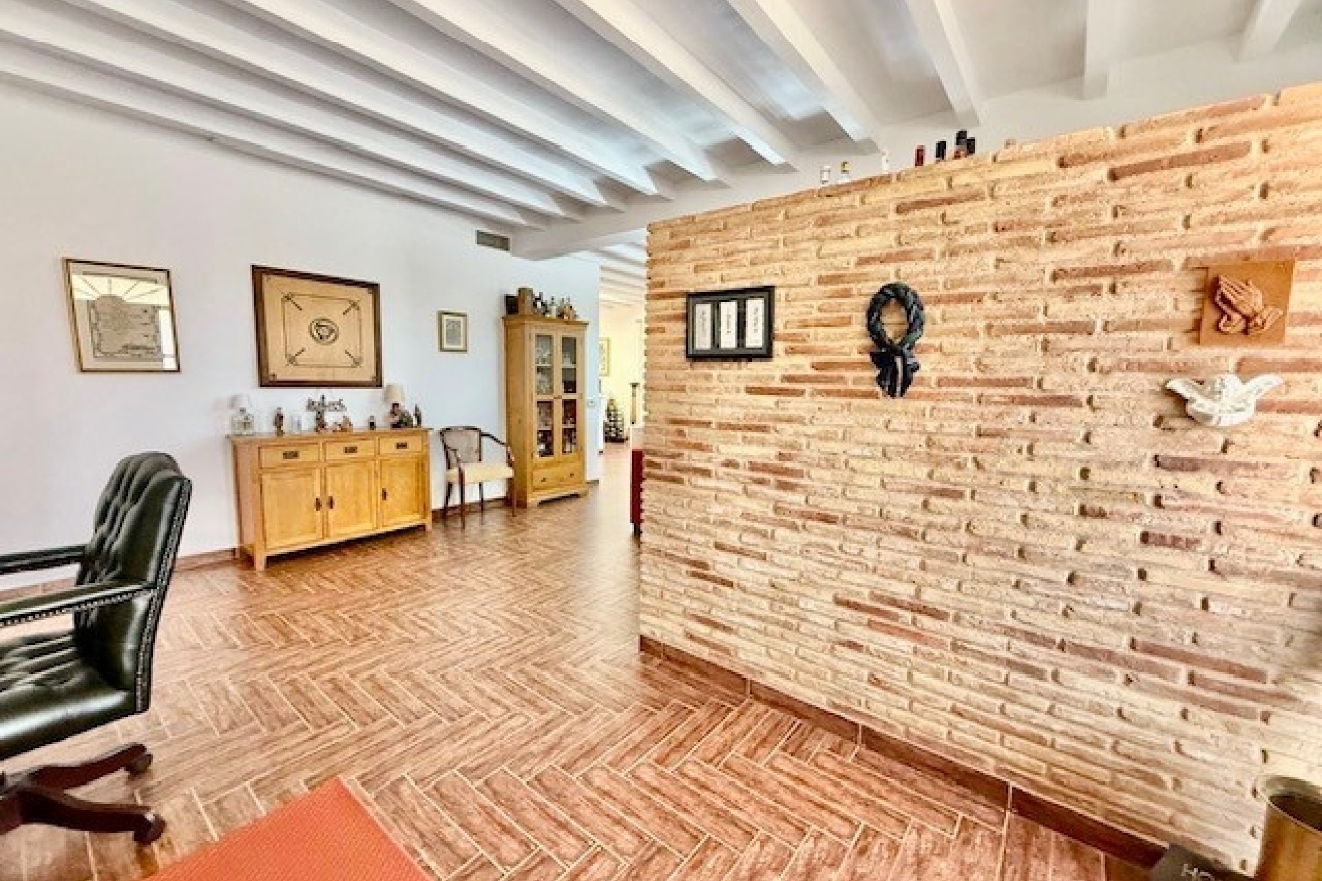 Sale - Detached Villa -
Avileses - Inland