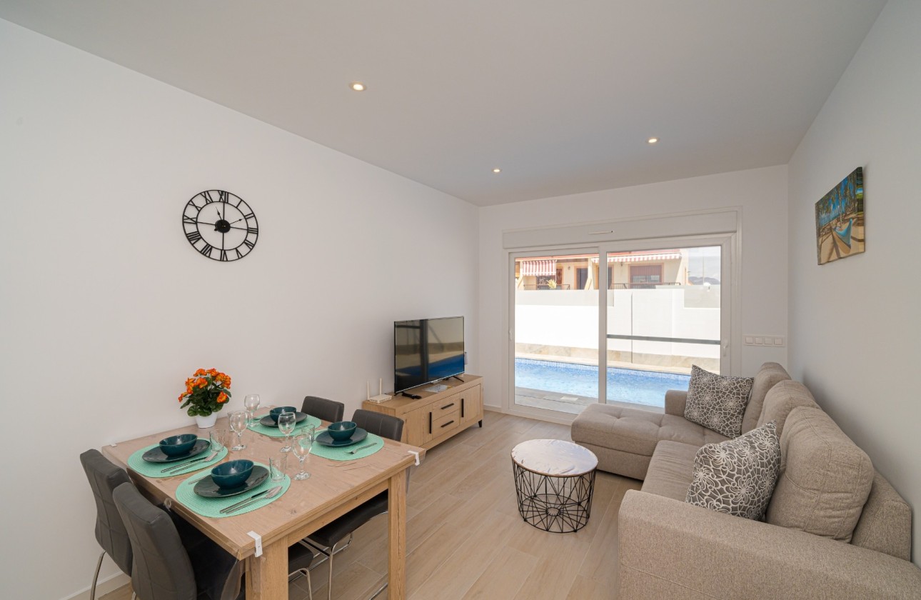 Sale - Detached Villa -
Avileses