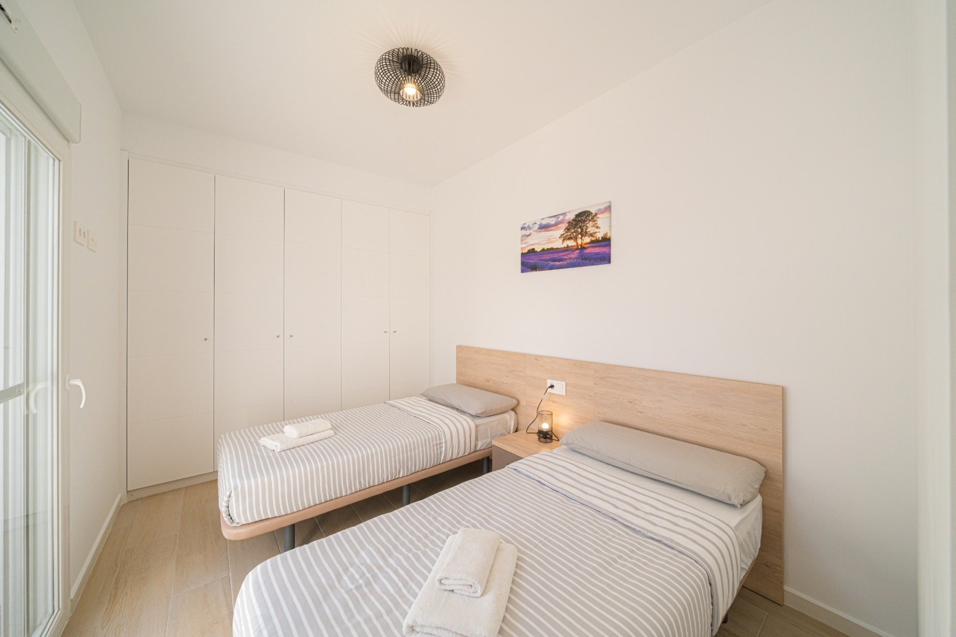 Sale - Detached Villa -
Avileses