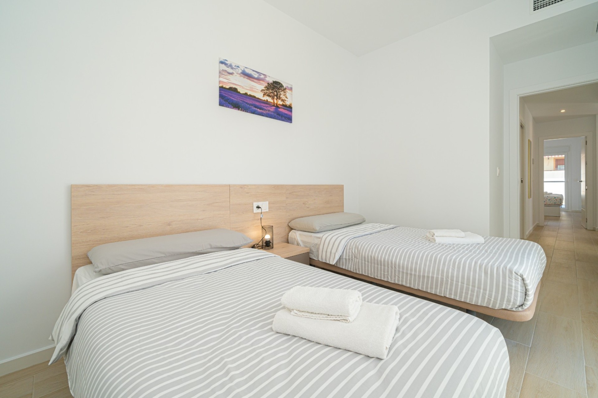 Sale - Detached Villa -
Avileses