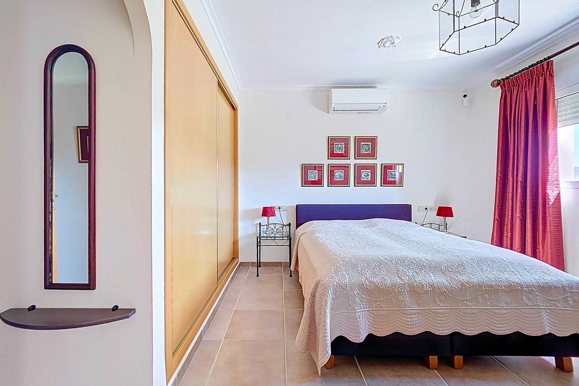 Sale - Detached Villa -
Ayora