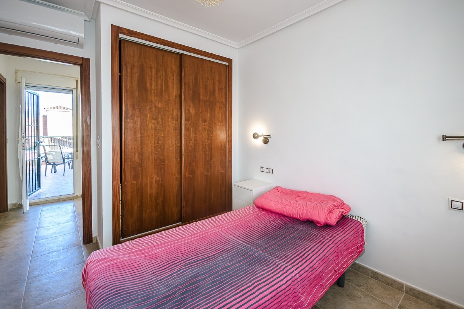 Sale - Detached Villa -
Benferri