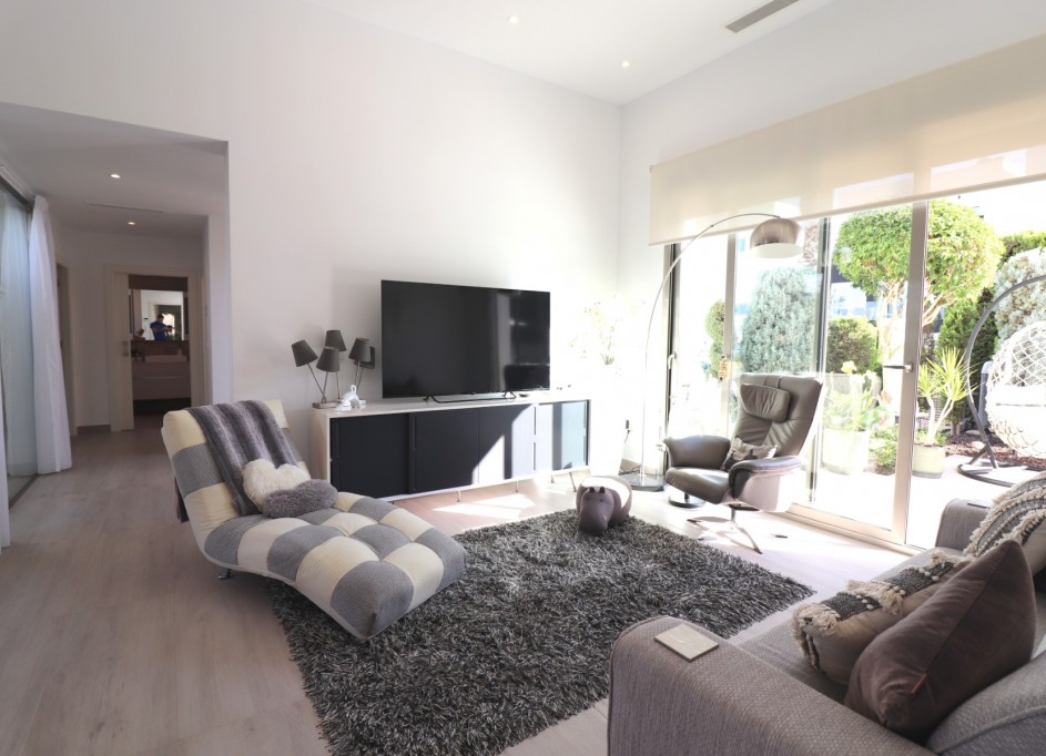 Sale - Detached Villa -
Benijofar - Benijofar - Village