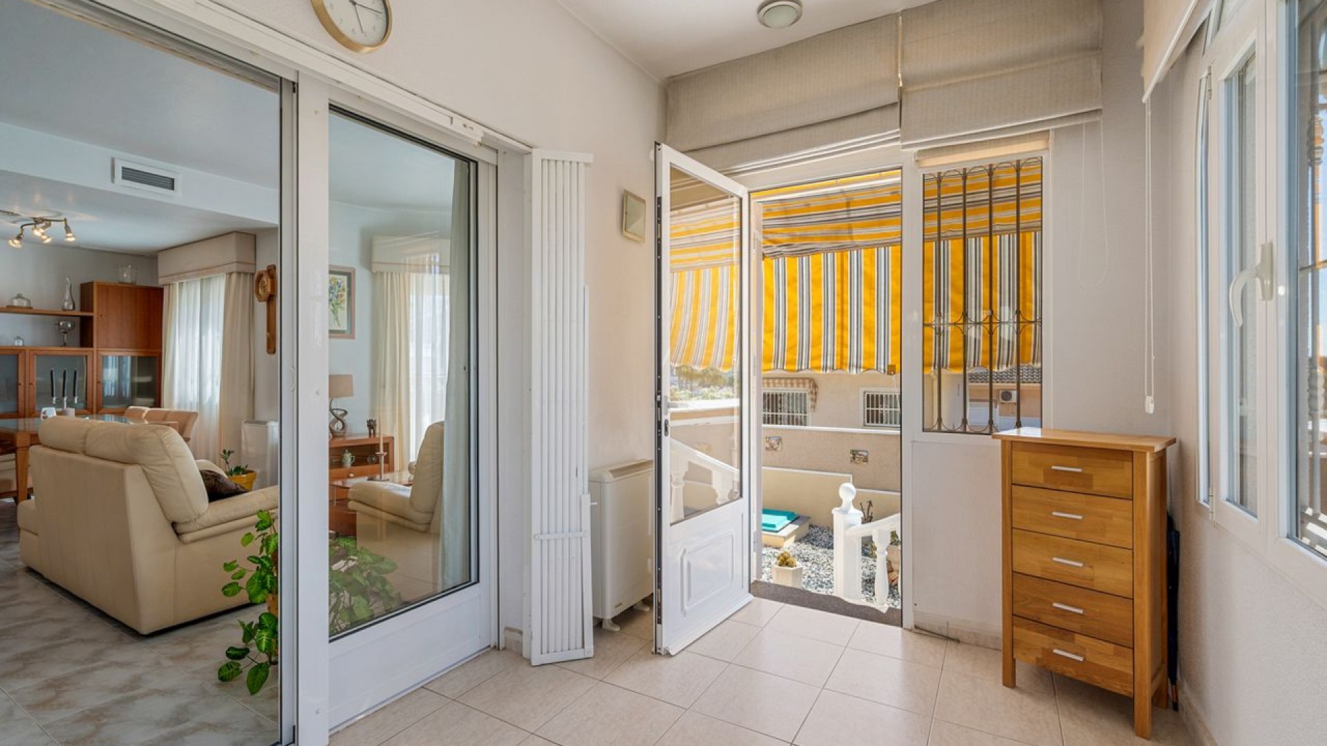 Sale - Detached Villa -
Benijofar - Benimar 1