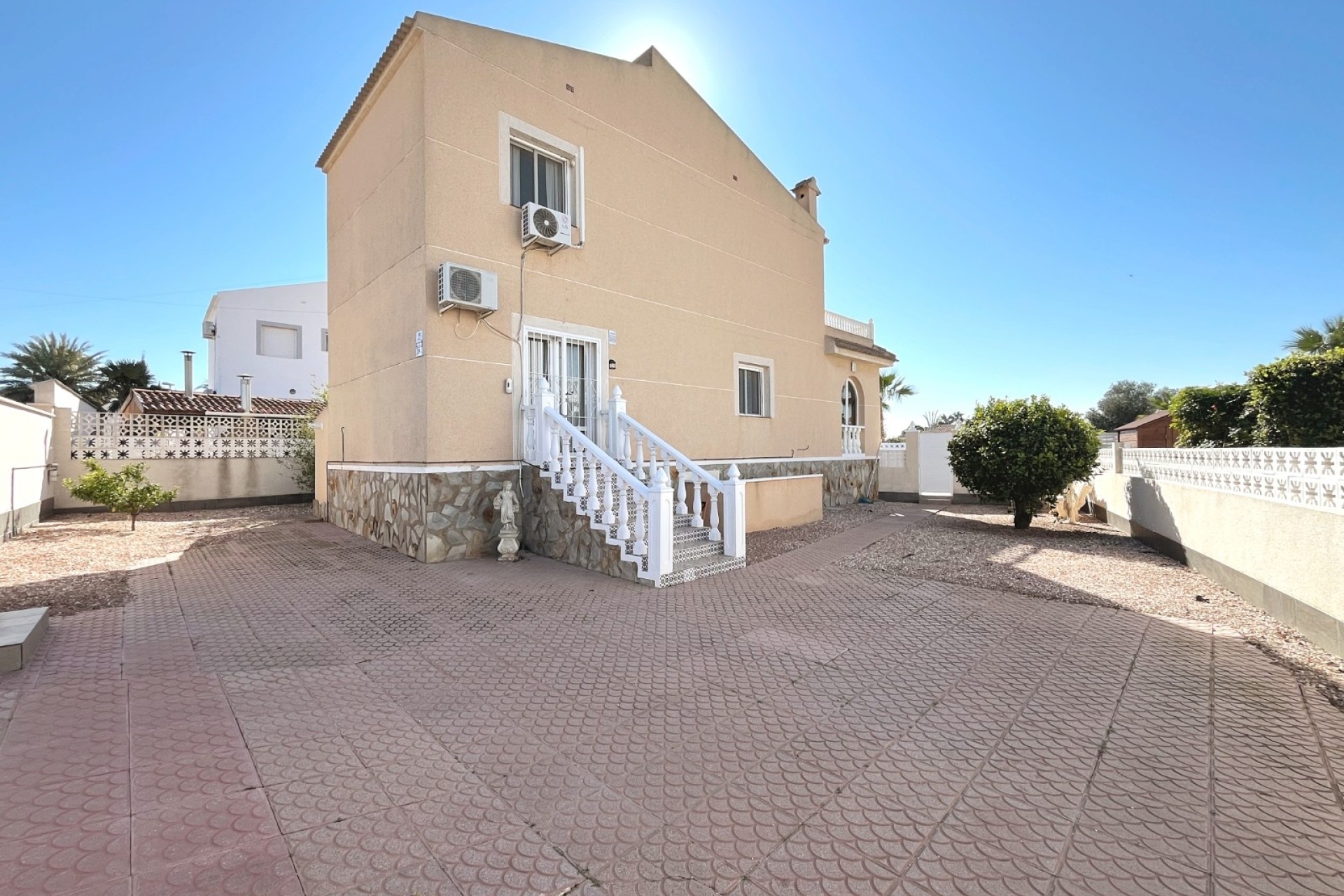 Sale - Detached Villa -
Benijofar - Monte Azul