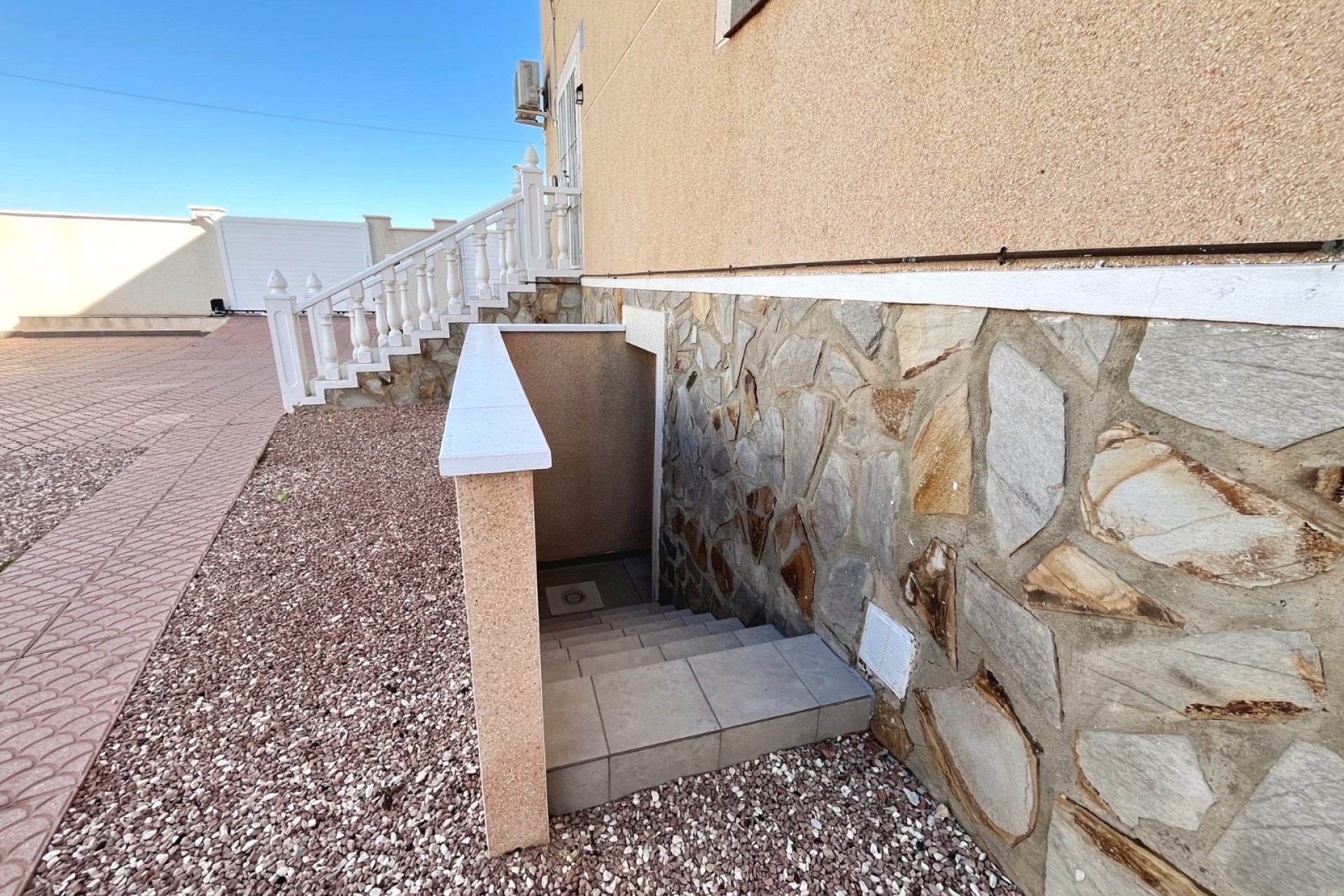 Sale - Detached Villa -
Benijofar - Monte Azul