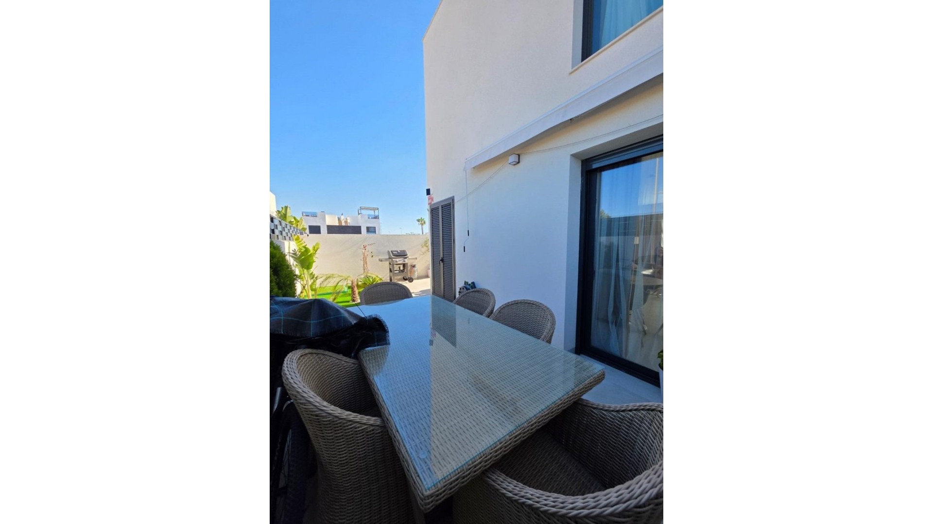 Sale - Detached Villa -
Benijofar