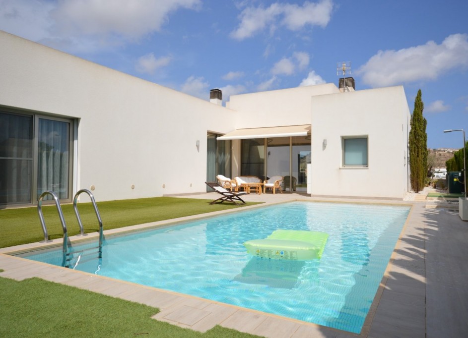 Sale - Detached Villa -
Benijofar