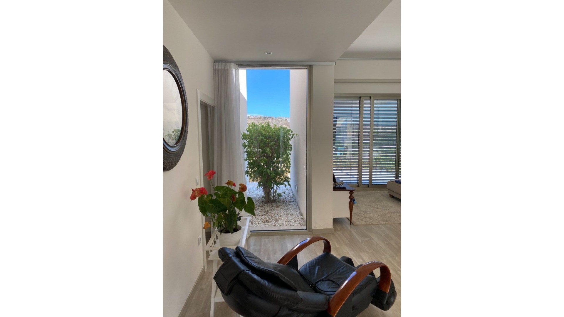 Sale - Detached Villa -
Benijofar