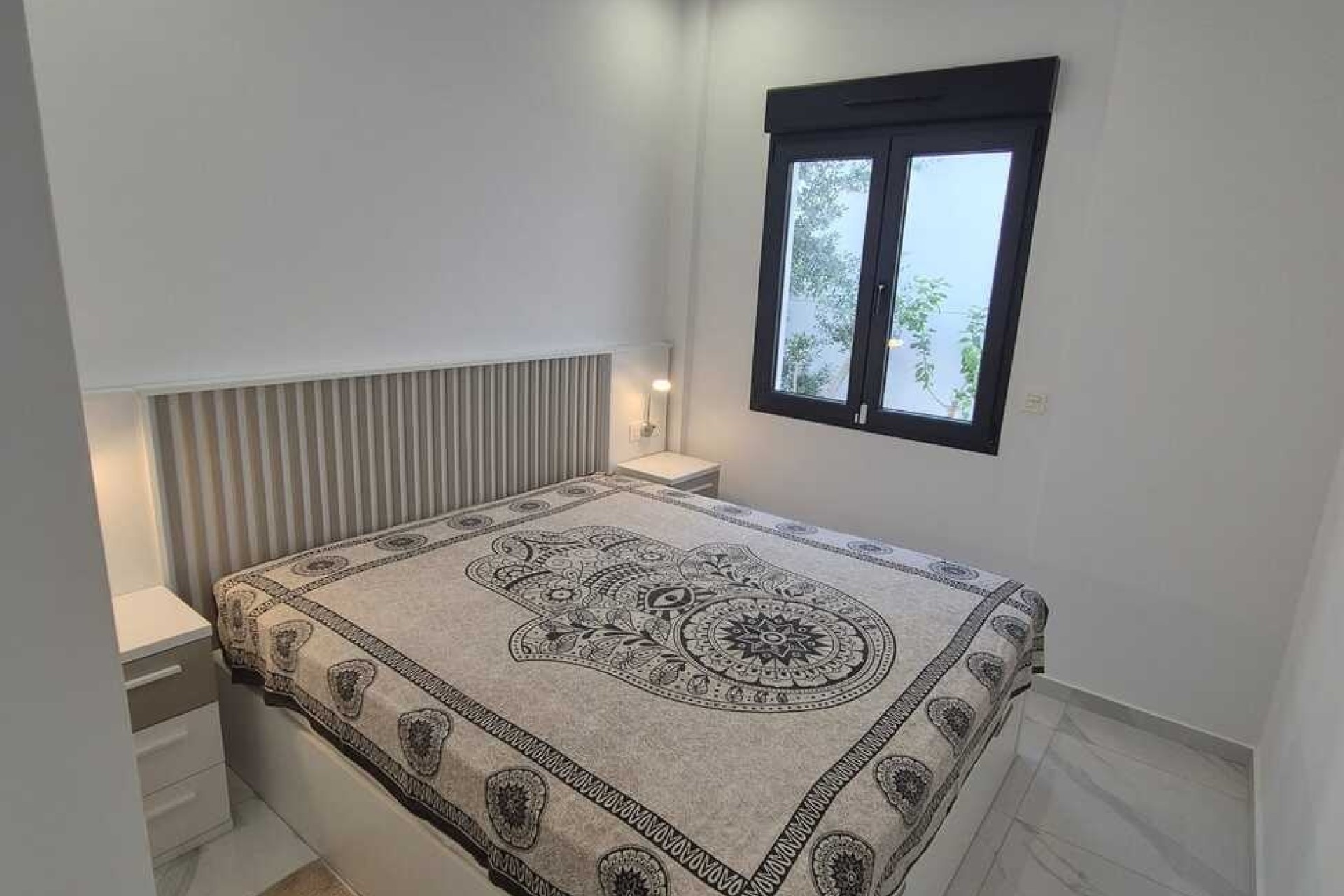 Sale - Detached Villa -
Bigastro - Inland